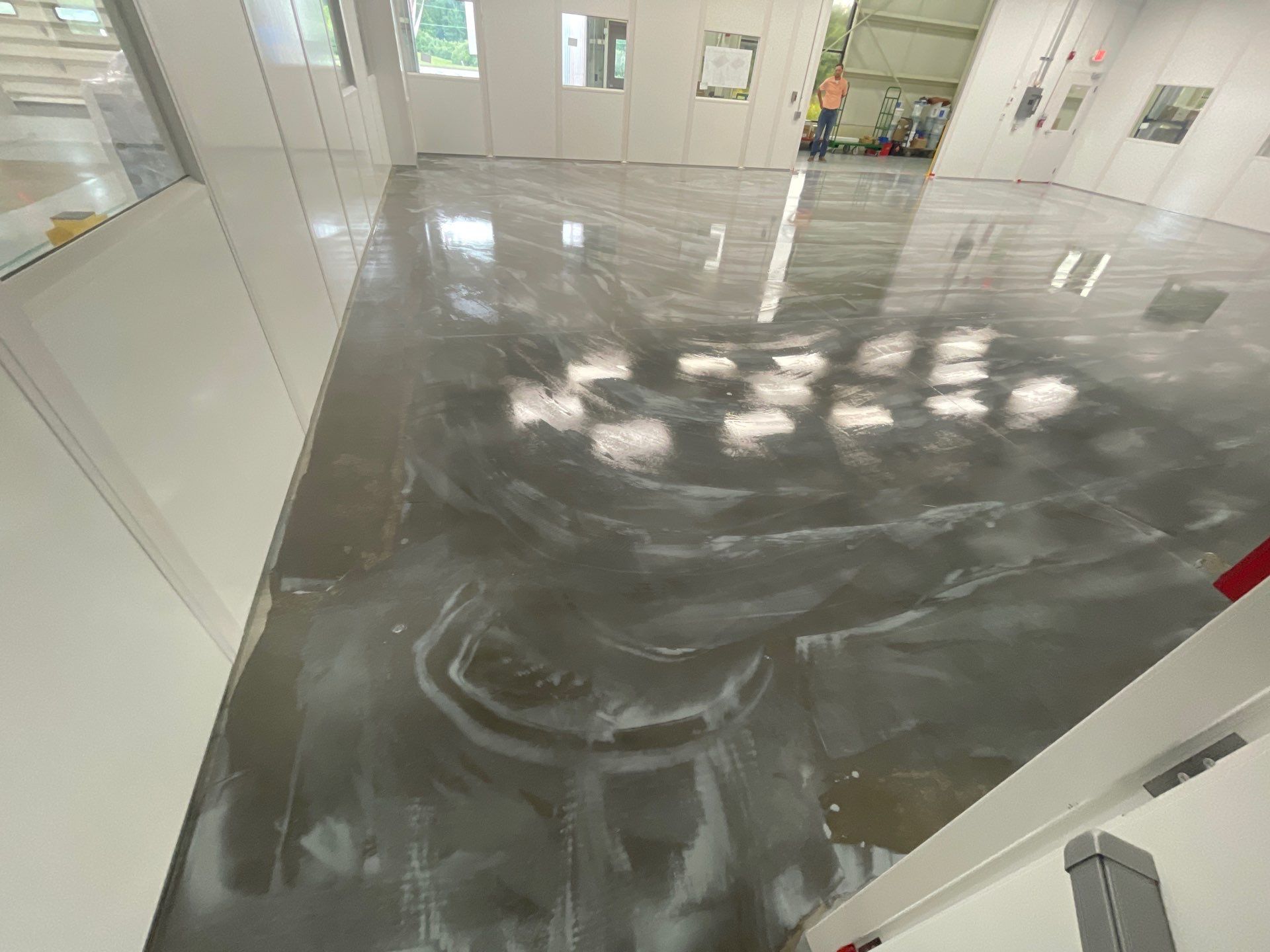 Precision ESD Epoxy Floor Installation – 1,800 Sq. Ft. Industrial Space by Gordon Painting