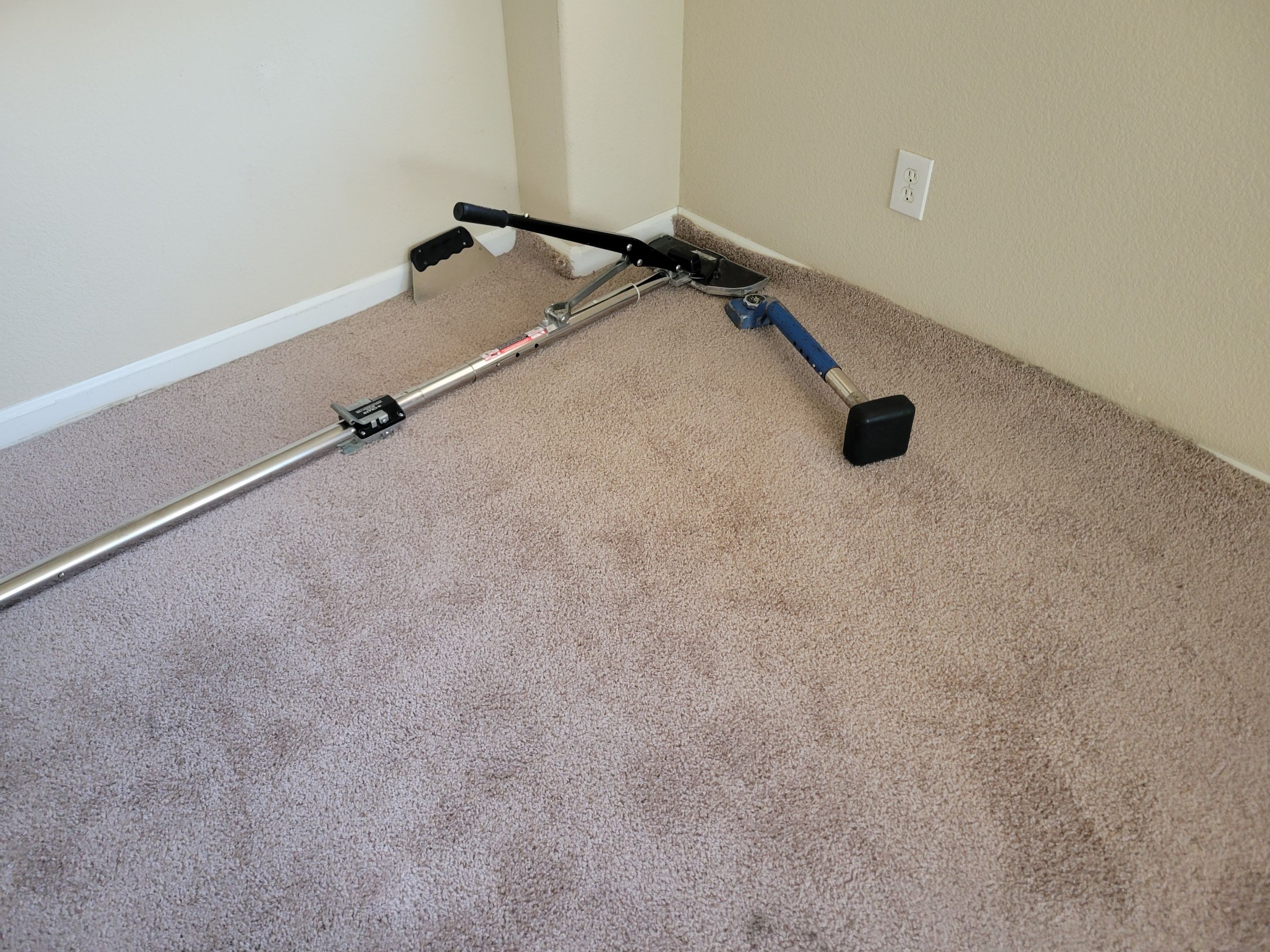 Carpet Re-stretching and Corrective Repair by Ardent Carpet Restore LLC