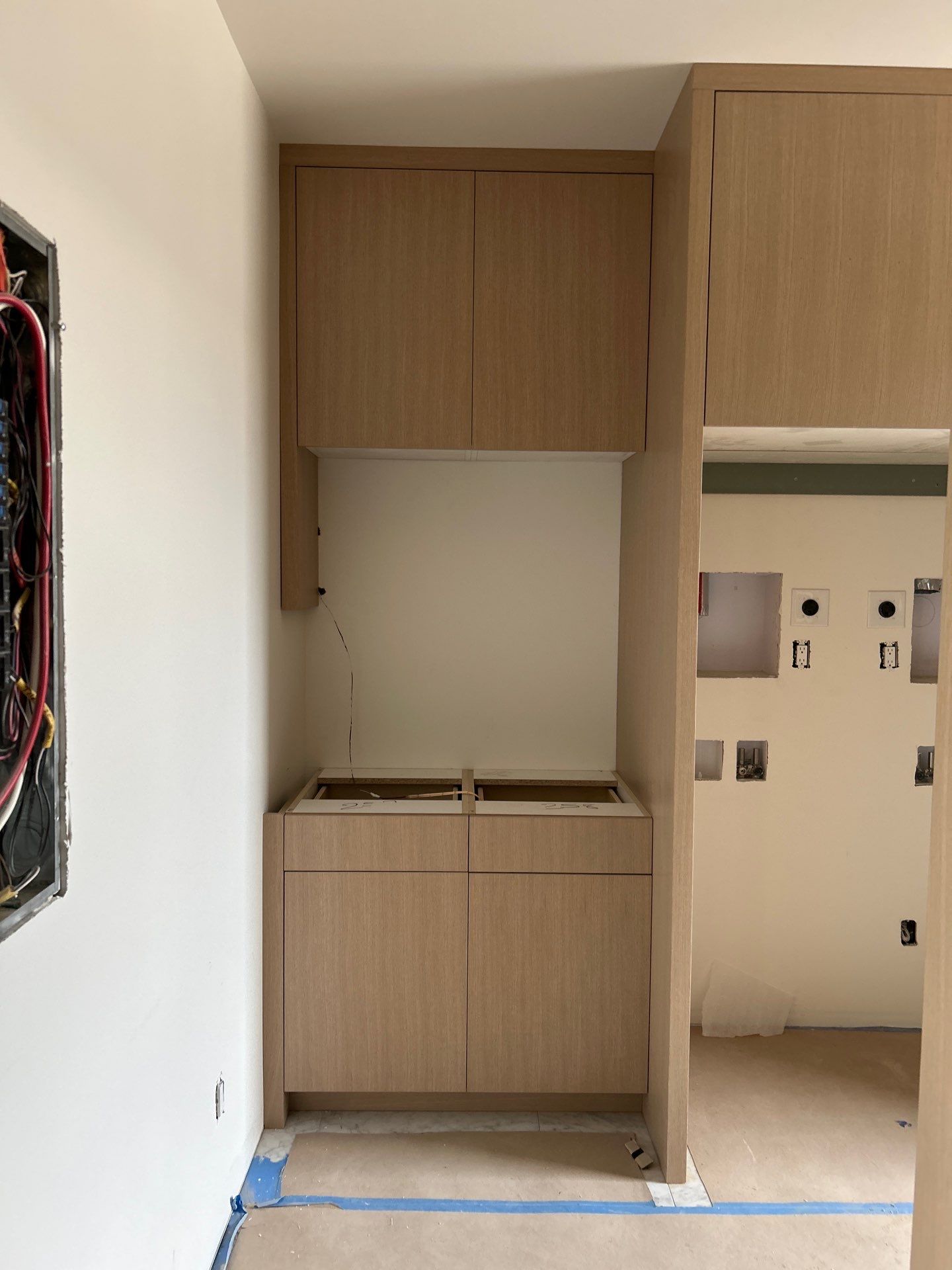 Denver Kitchen, Bath, Home Entertainment, and Closet Install by Concept 32, Inc.