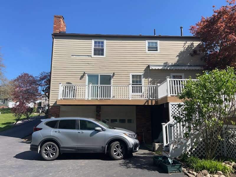 James Hardie Fiber Cement Siding Renovation in Allison Park by Ideal Siding Pittsburgh