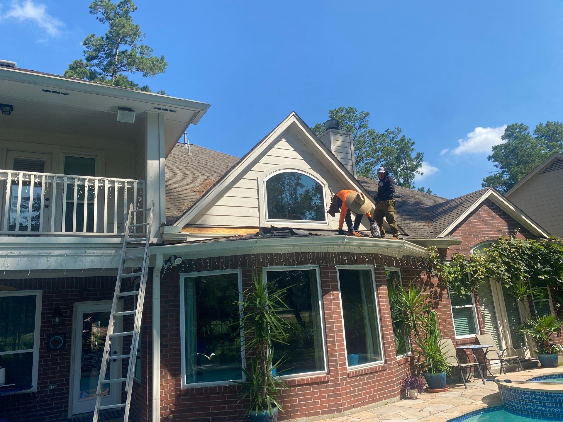 Residential Roofing Repair using Owen's Corning Duration (Lifetime) Shingles by Roof Repair Company