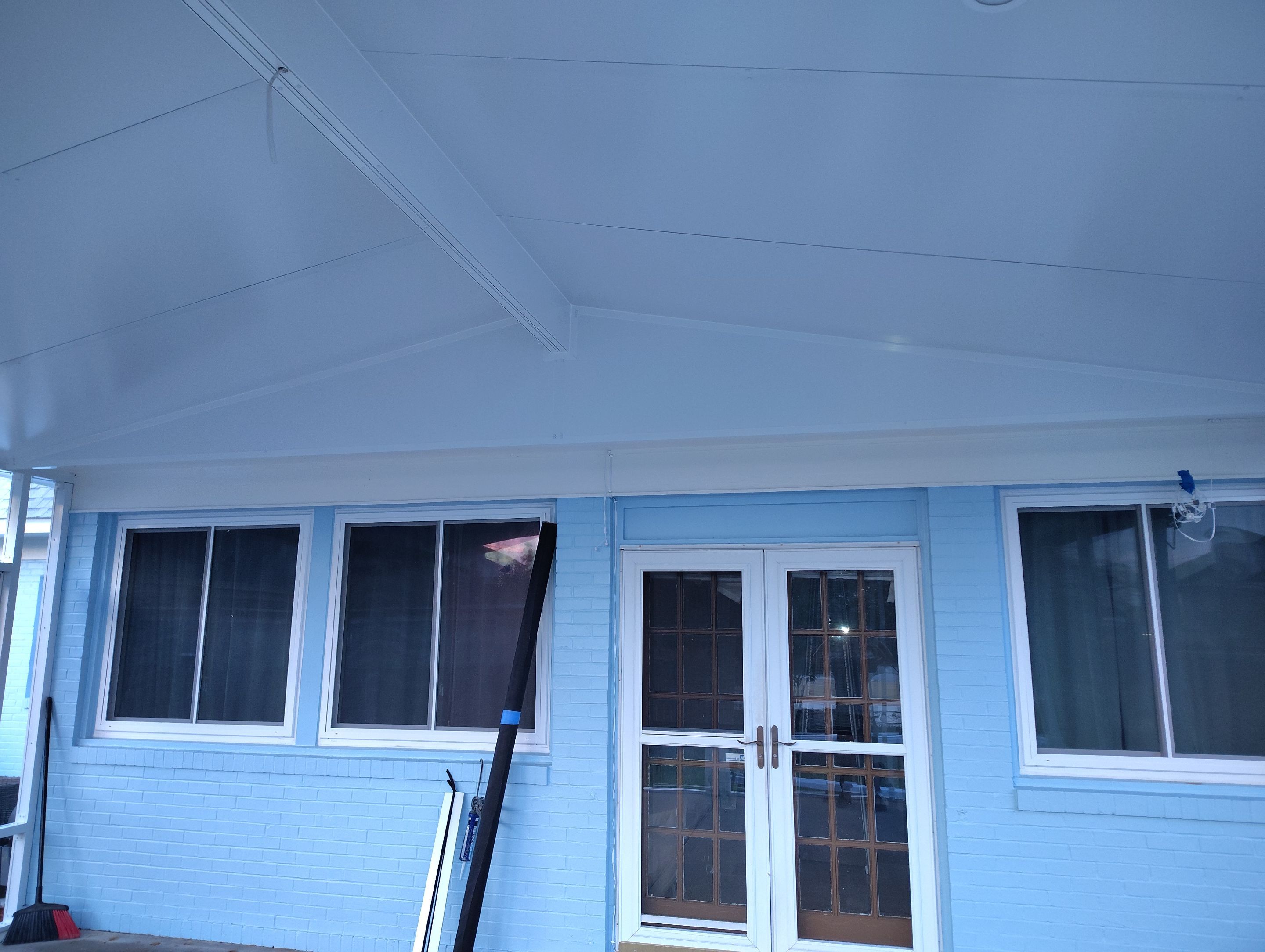 Cathedral Screen Room using Colorbeam by Titan Sunrooms