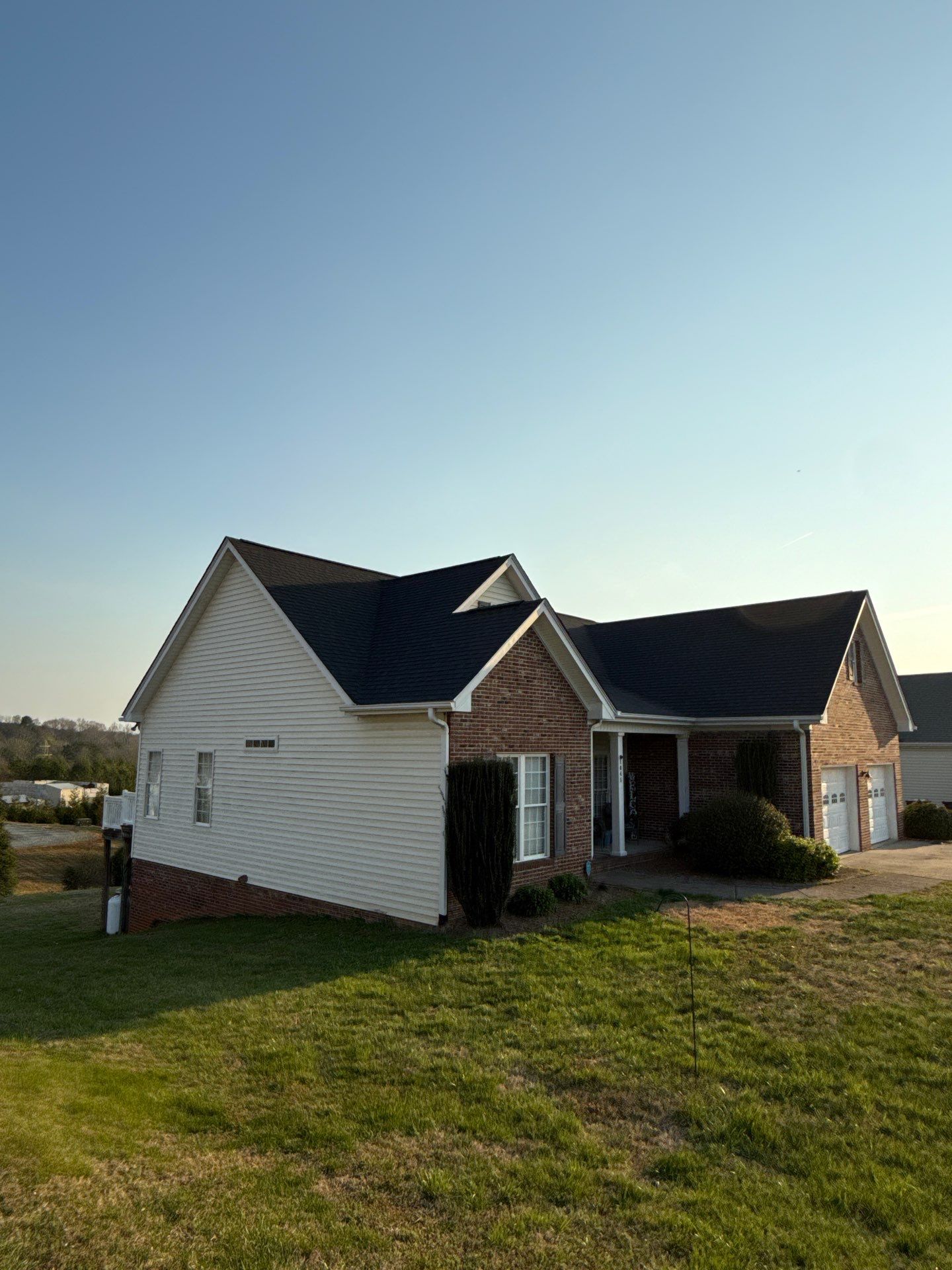 CertainTeed Landmark Pro Charcoal Black by Smithrock Roofing