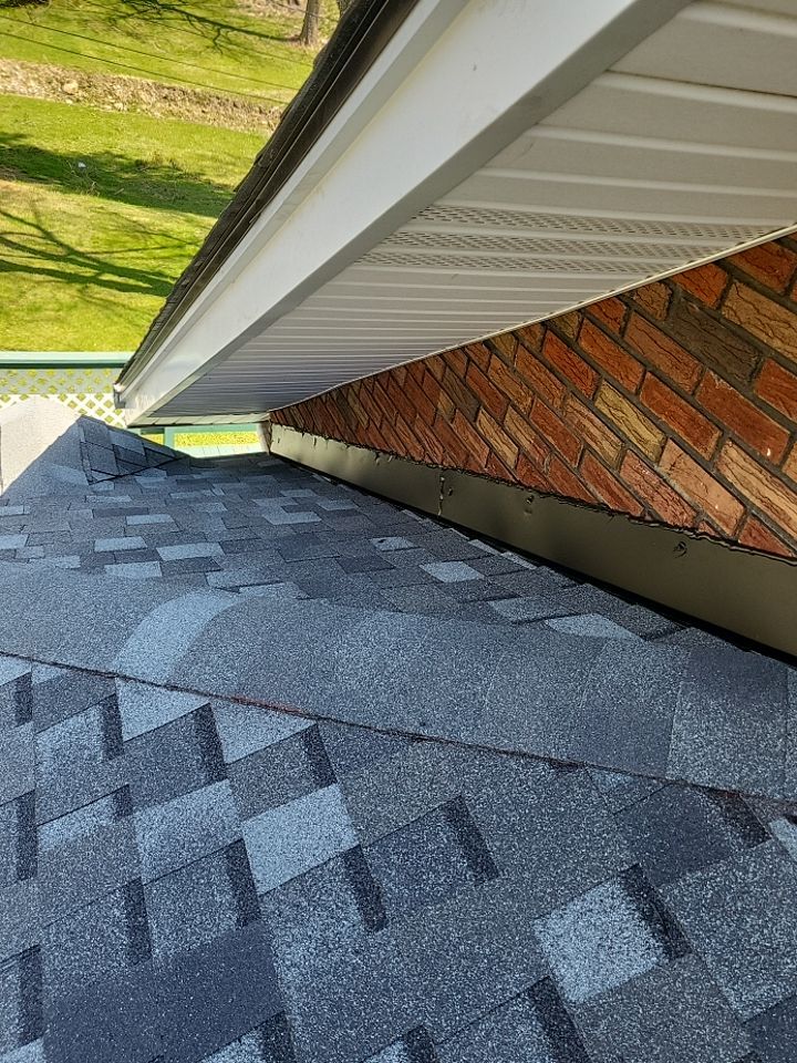 ATLAS PINNACLE COLOR: COASTAL GRANITE DRIP EDGE: BLACK by Eagle Eye Roofing