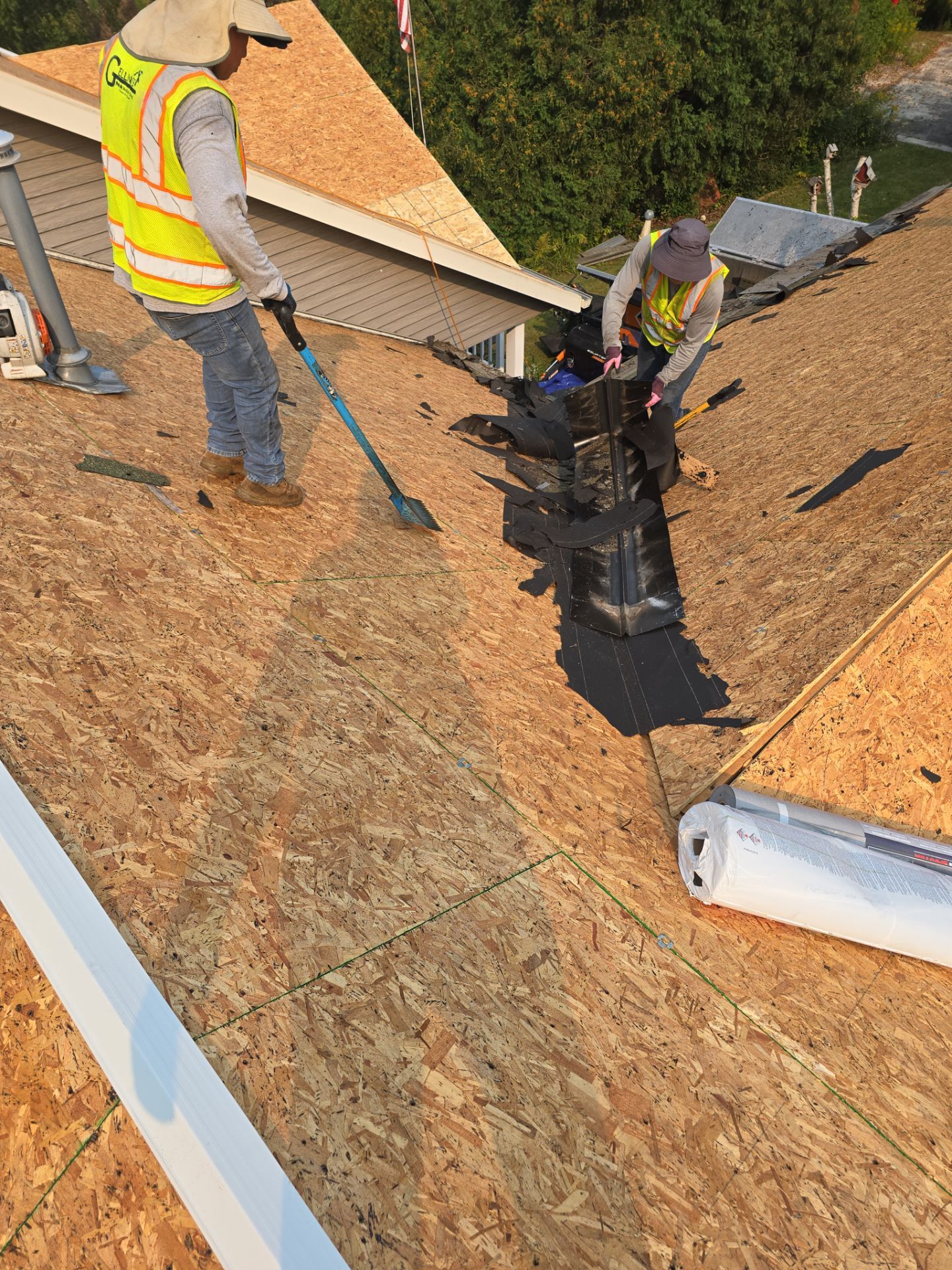 Residential Roof Installation in Sheboygan Falls, WI: GAF Timberline Natural Shadow Shingles & Rain Drop Gutter Protection by Gellings Roofing & Siding