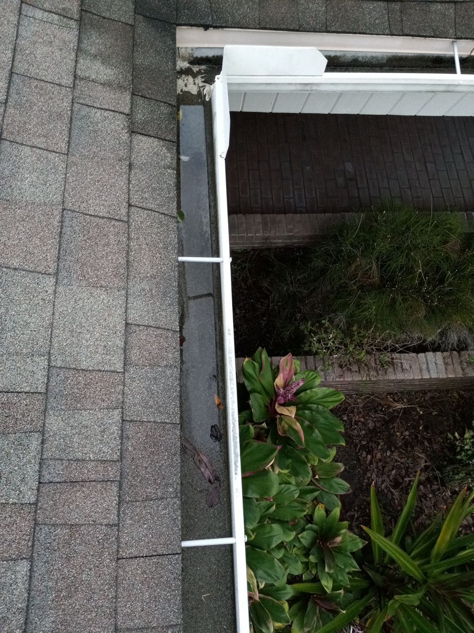 Residential Roofing Installation using GAF Timberline HDZ by Stay Dry Roofing 