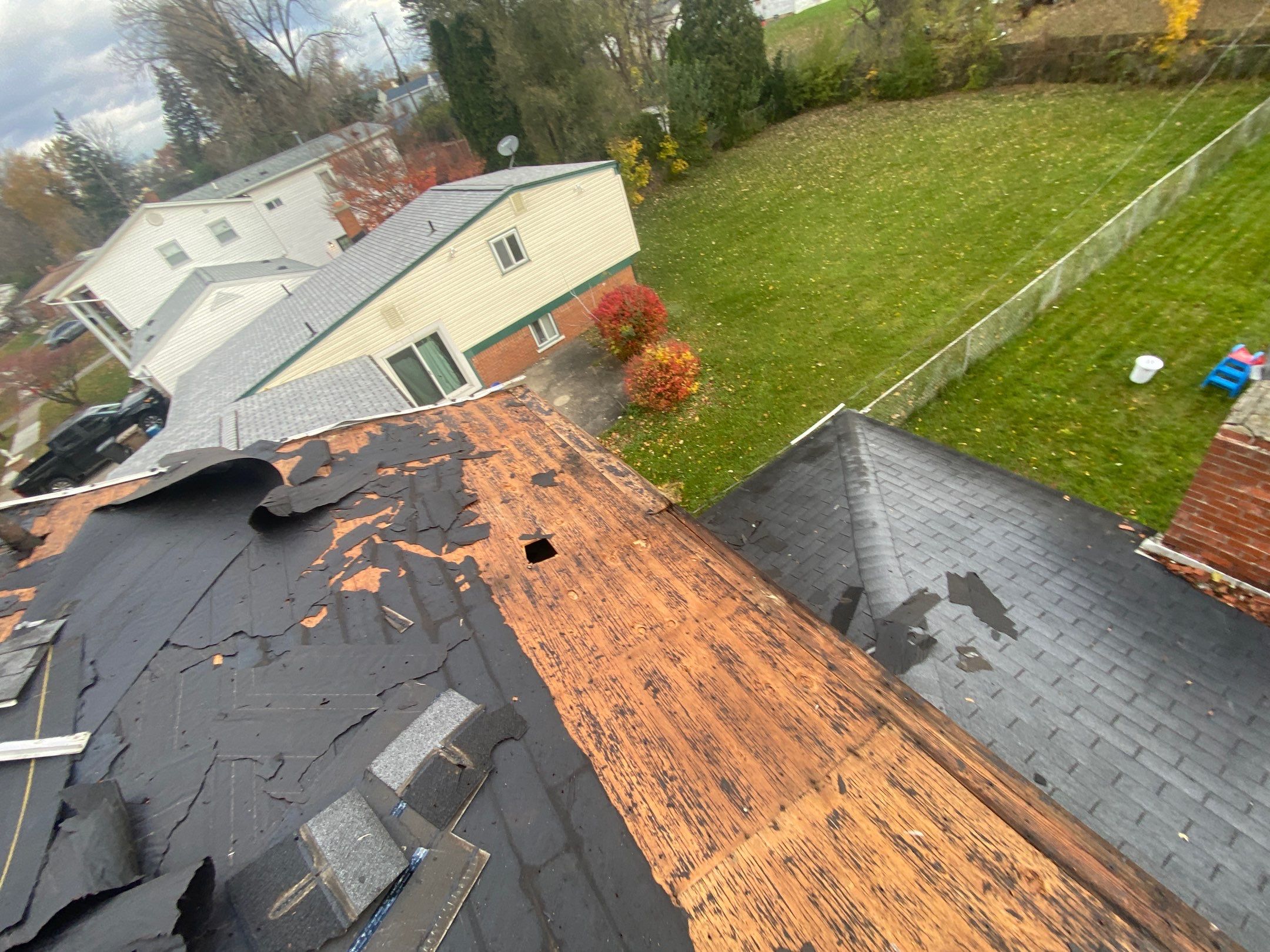 Roof Replacement using CertainTeed Landmark by 180 Contractors