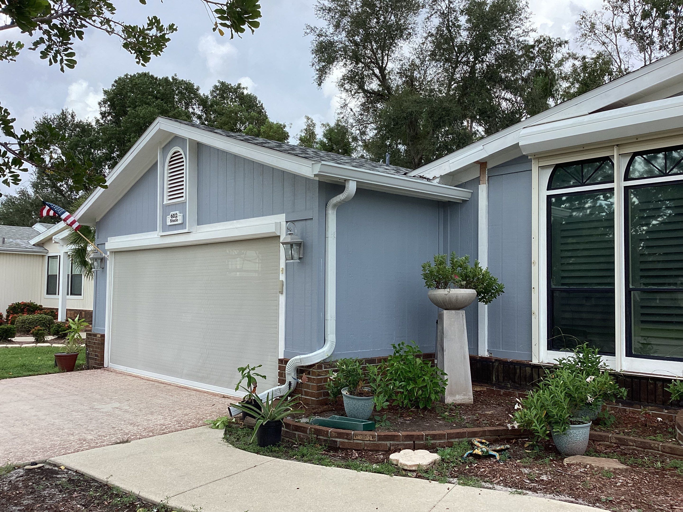 6 Inch Seamless Gutters using K-Style Gutters by Gutter Professors