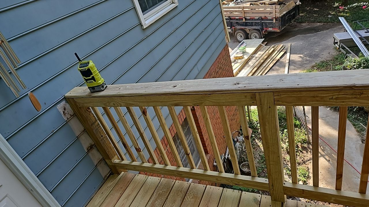 Russet Cove Circle - Deck Installation by Pillar and Pine