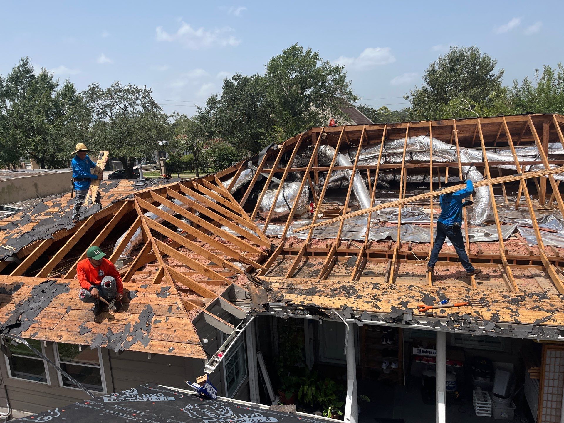 Residential Roofing Installation using Owen's Corning Duration (Lifetime) Shingles by Roof Repair Company