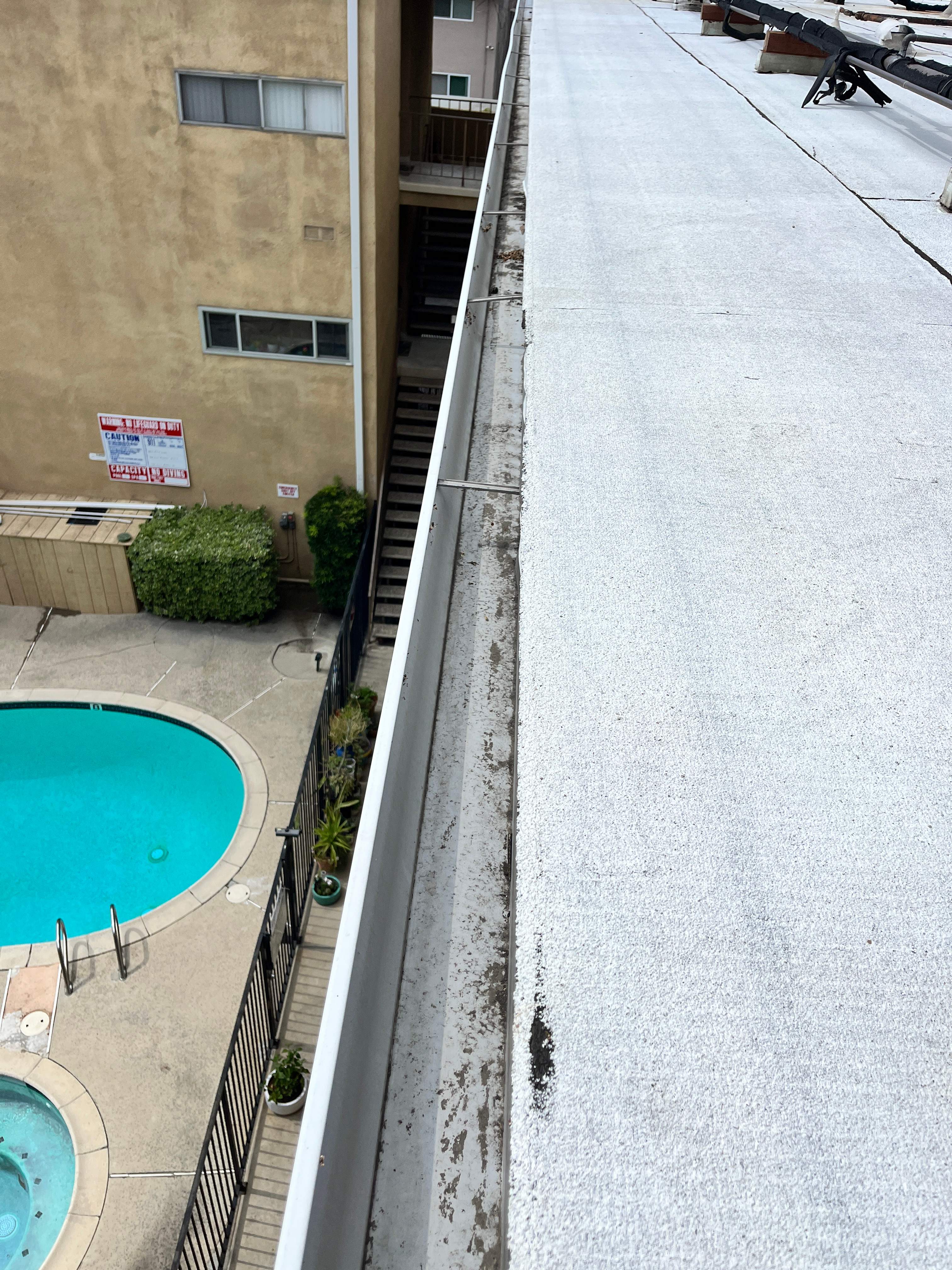 HOA Gutter Cleaning in Pasadena by Palm Coast Solar Cleaning