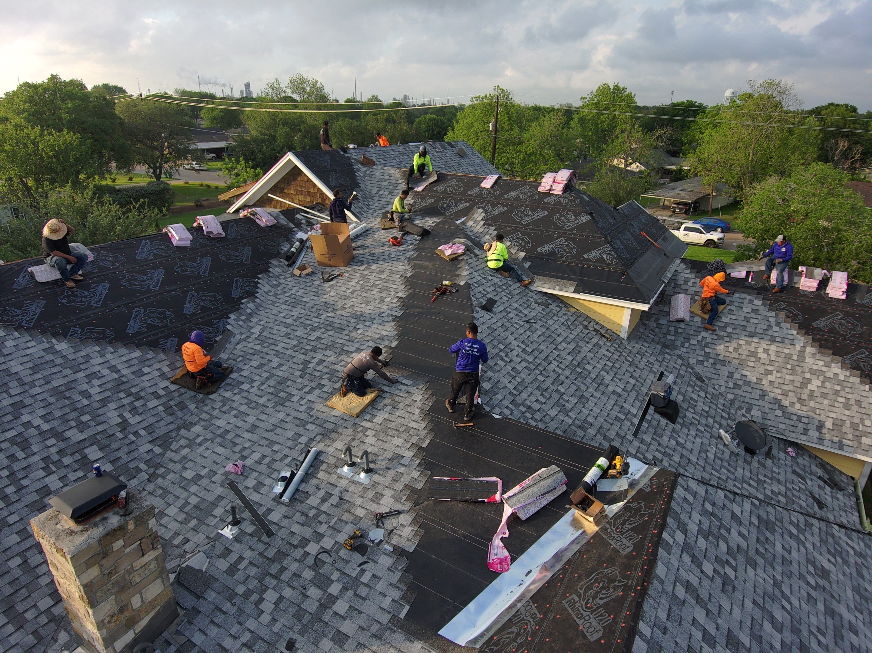 Residential Roofing Installation using Owen's Corning Duration (Lifetime) Shingles by Roof Repair Company