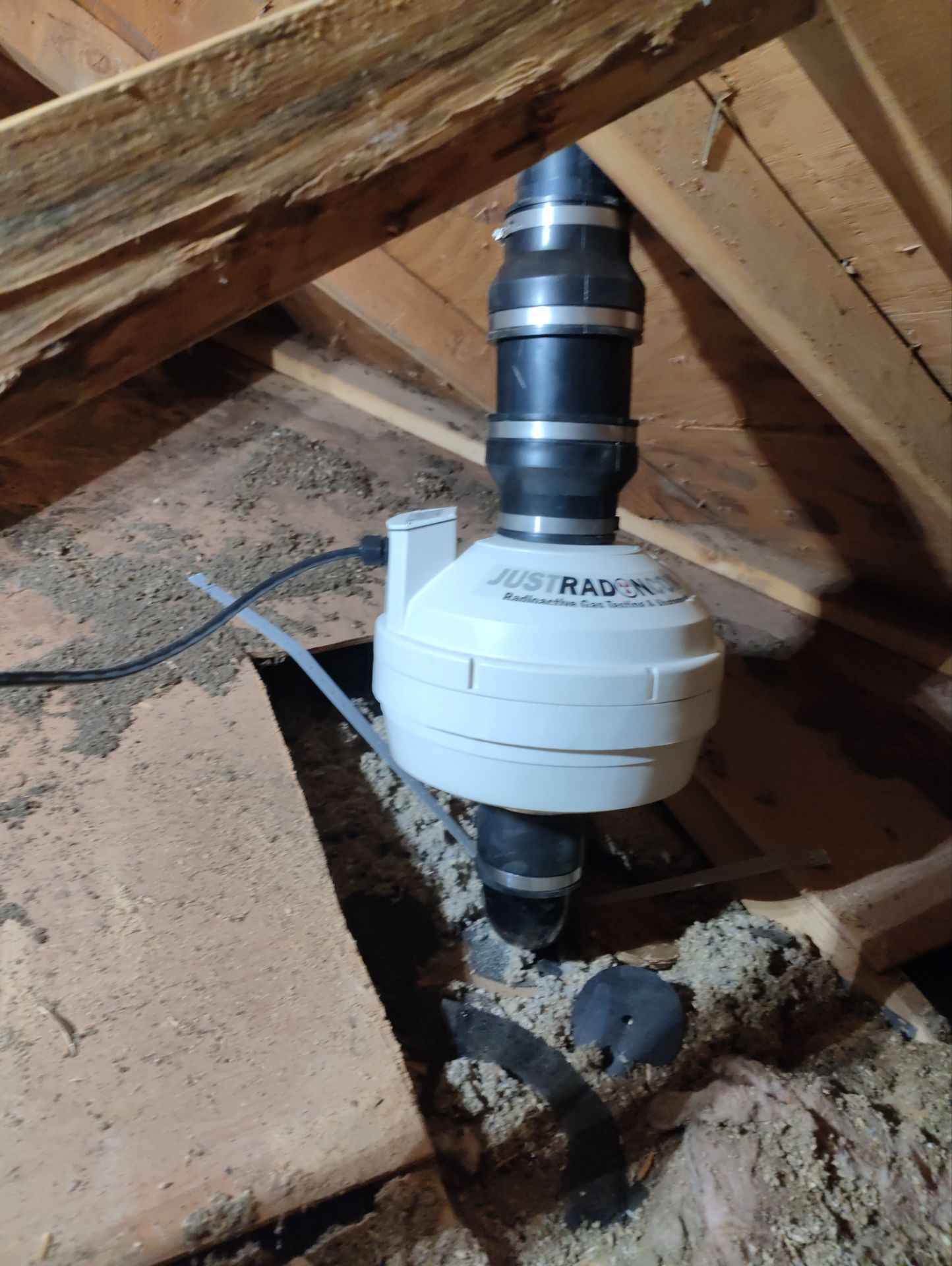 SafeAir™ System with RadonWell™ by JustRadon.Com