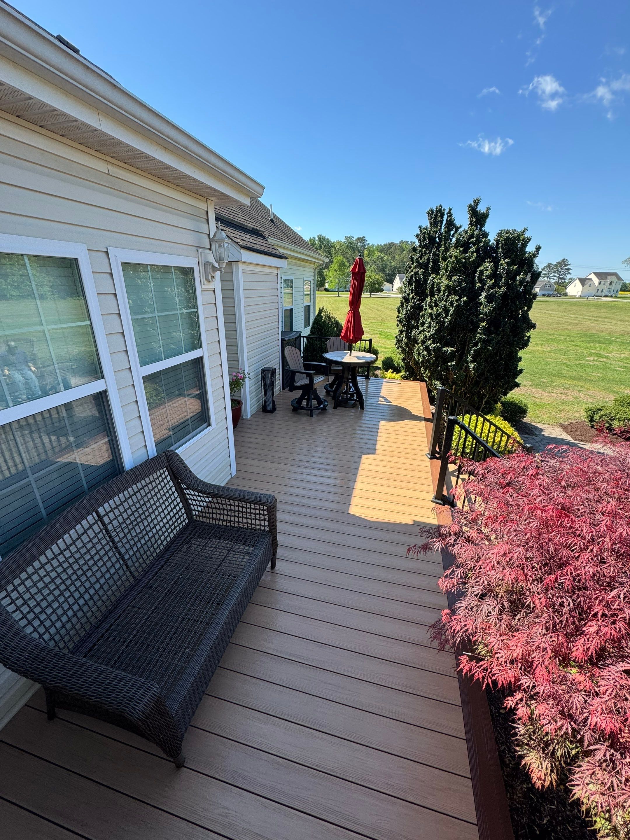 The Ultimate Space to Relax and Entertain by Tidewater Fence