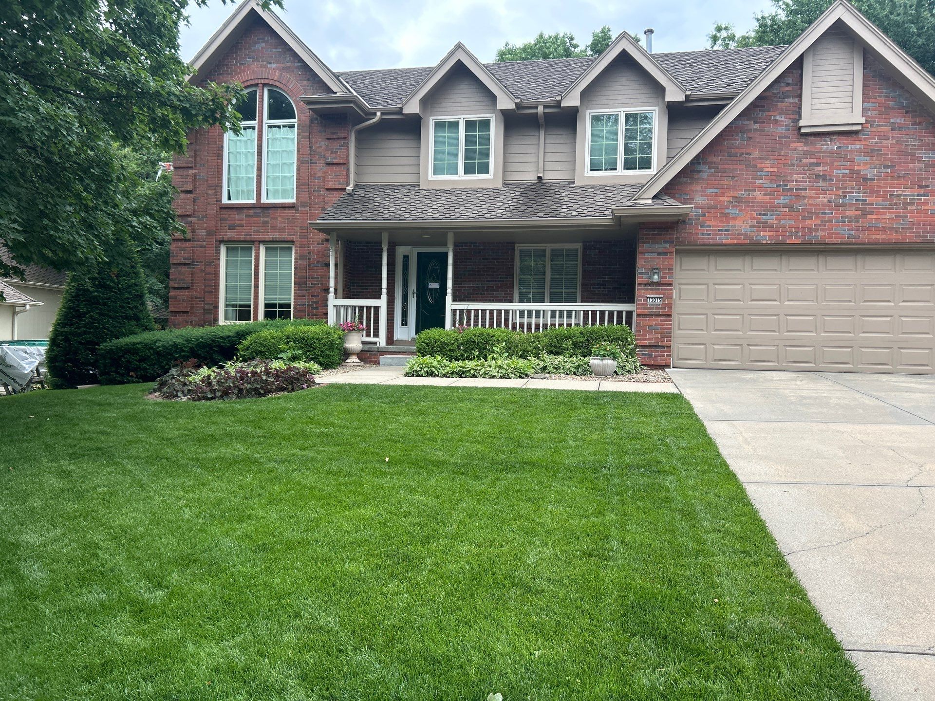 Full Siding Replacement with James Hardie Lap Siding in Omaha by Carps Complete Exteriors