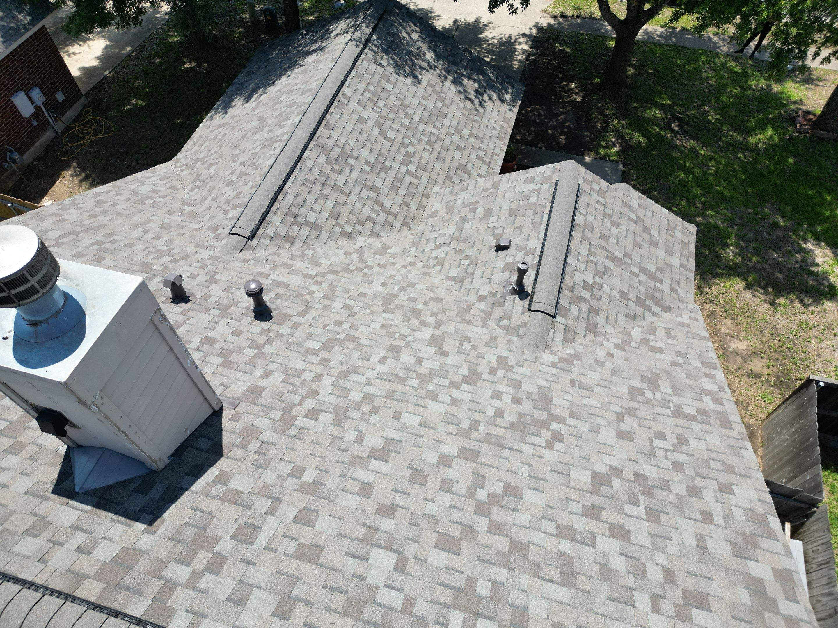 Driftwood - Owens Corning TruDefinition Duration by RoofsOnly.com