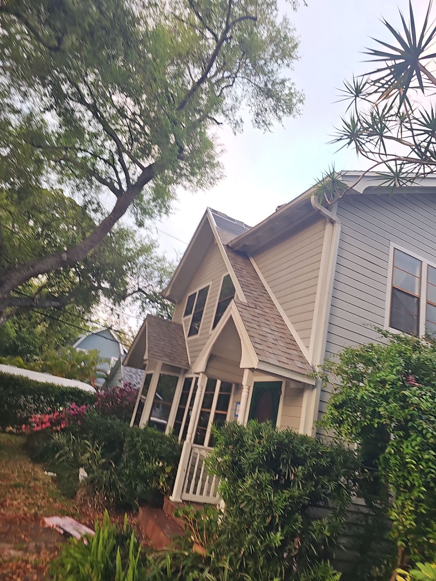 Project in St. Petersburg 33704 by Mitchell Roofing Company LLC