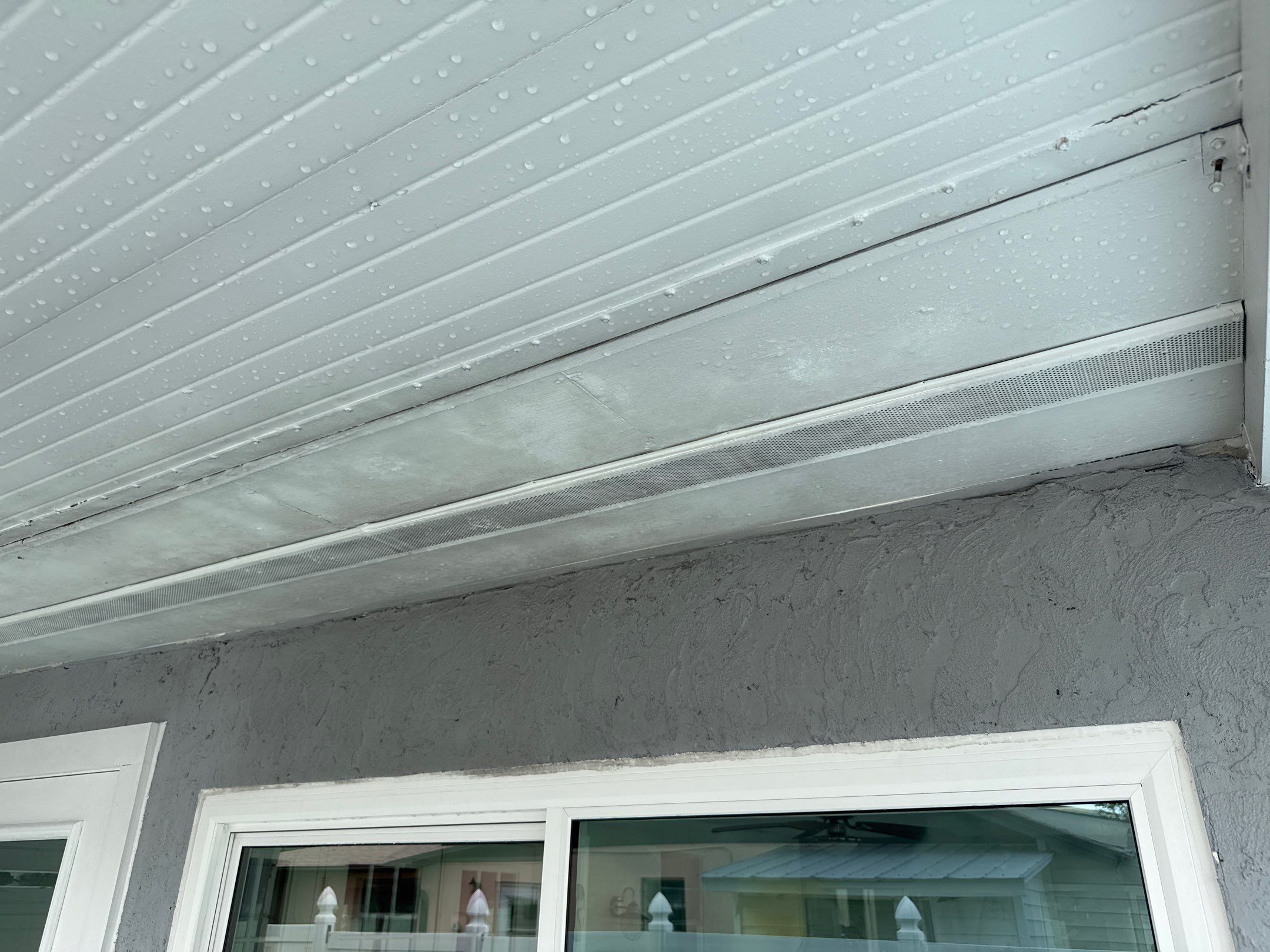 West Bradenton Pressure Washing and Rust Treatment by Sunshine AquaWash