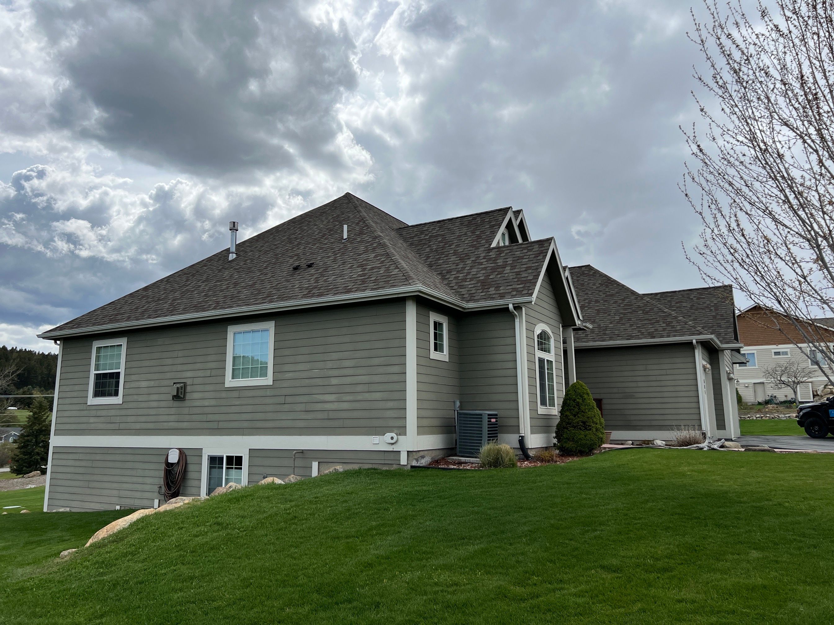 GAF Timberline HDZ - Weathered Wood by Montana Roofing Solutions