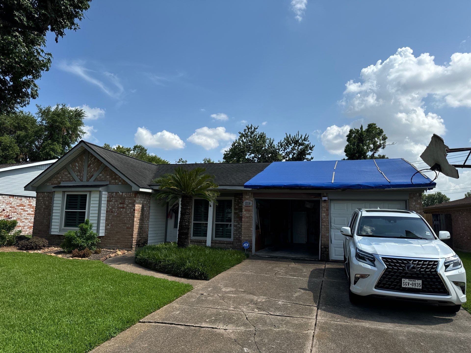 North Shore Roof Installation using Atlas Pinnacle Pristine by Modern BYLT Roofing & Construction