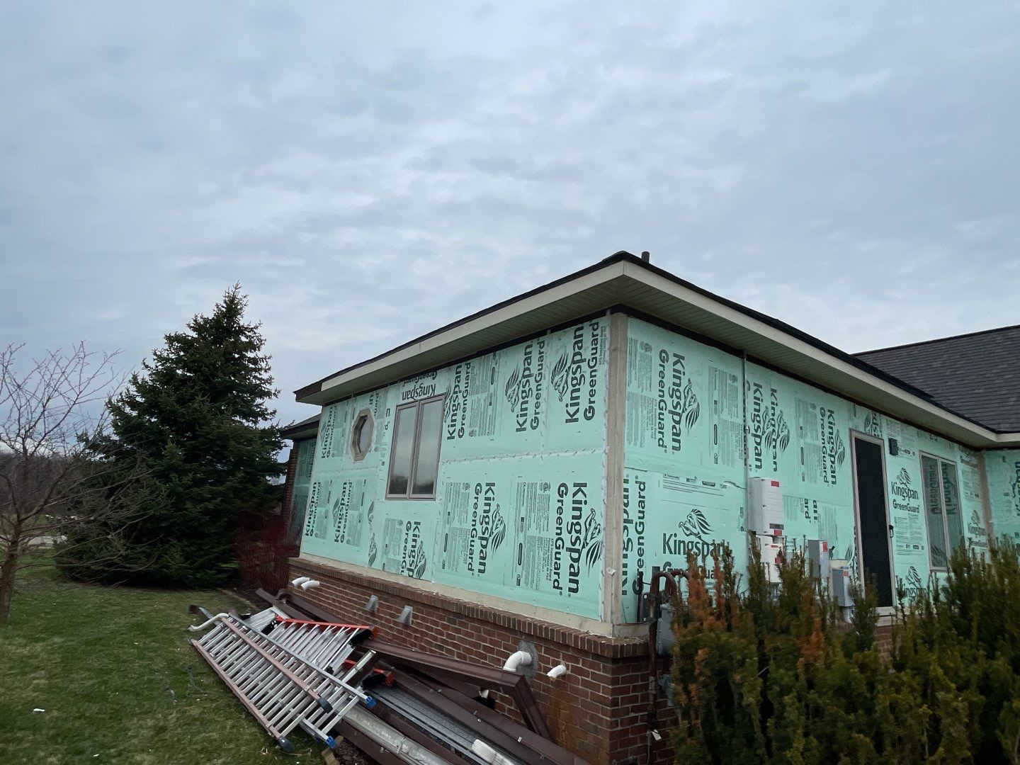Siding Replacement using CertainTeed Landmark by 180 Contractors