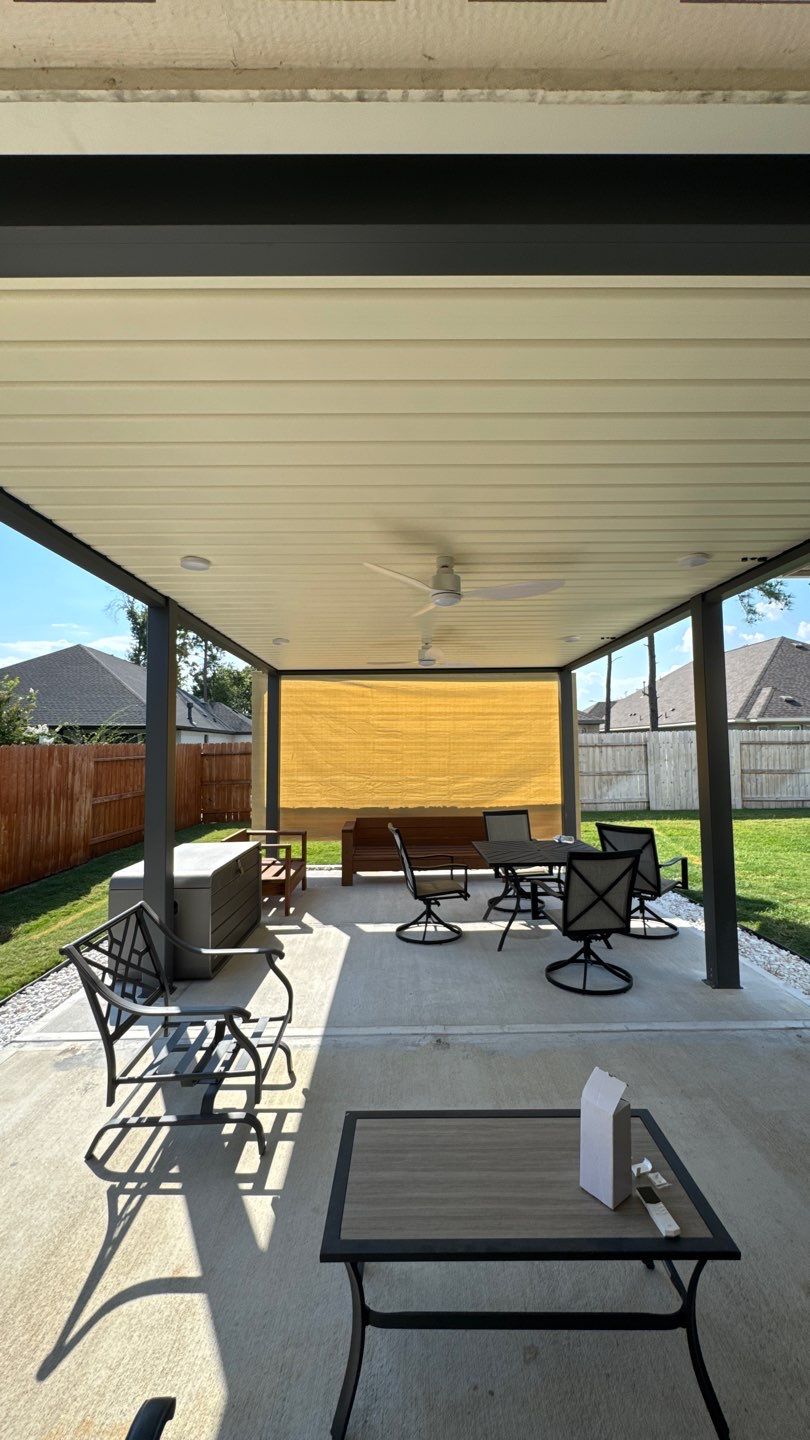 Mr & Mrs Smith  by Texas Urban Elements