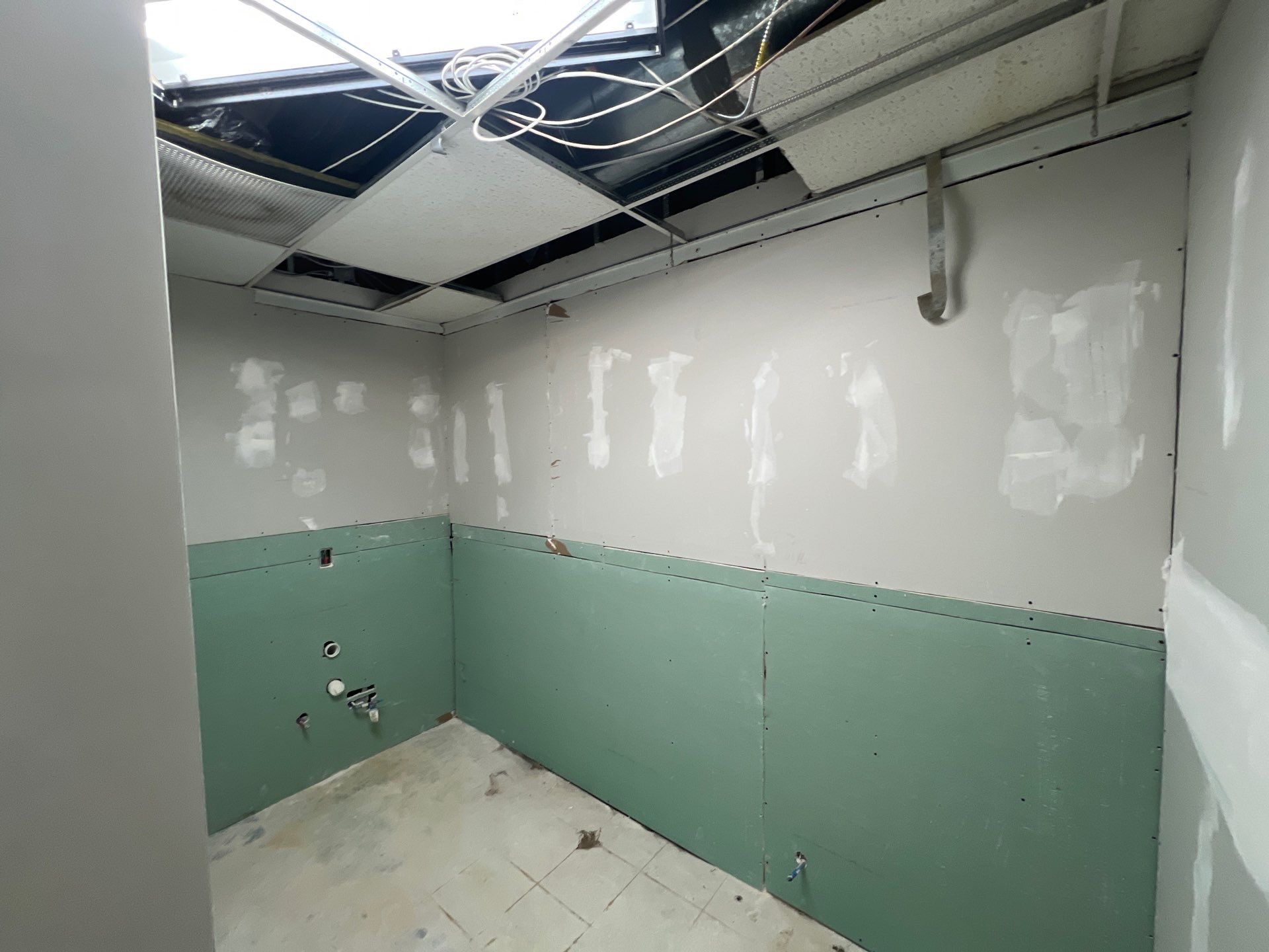 C-Store renovation at Dallas Life by EL-GC LLC 