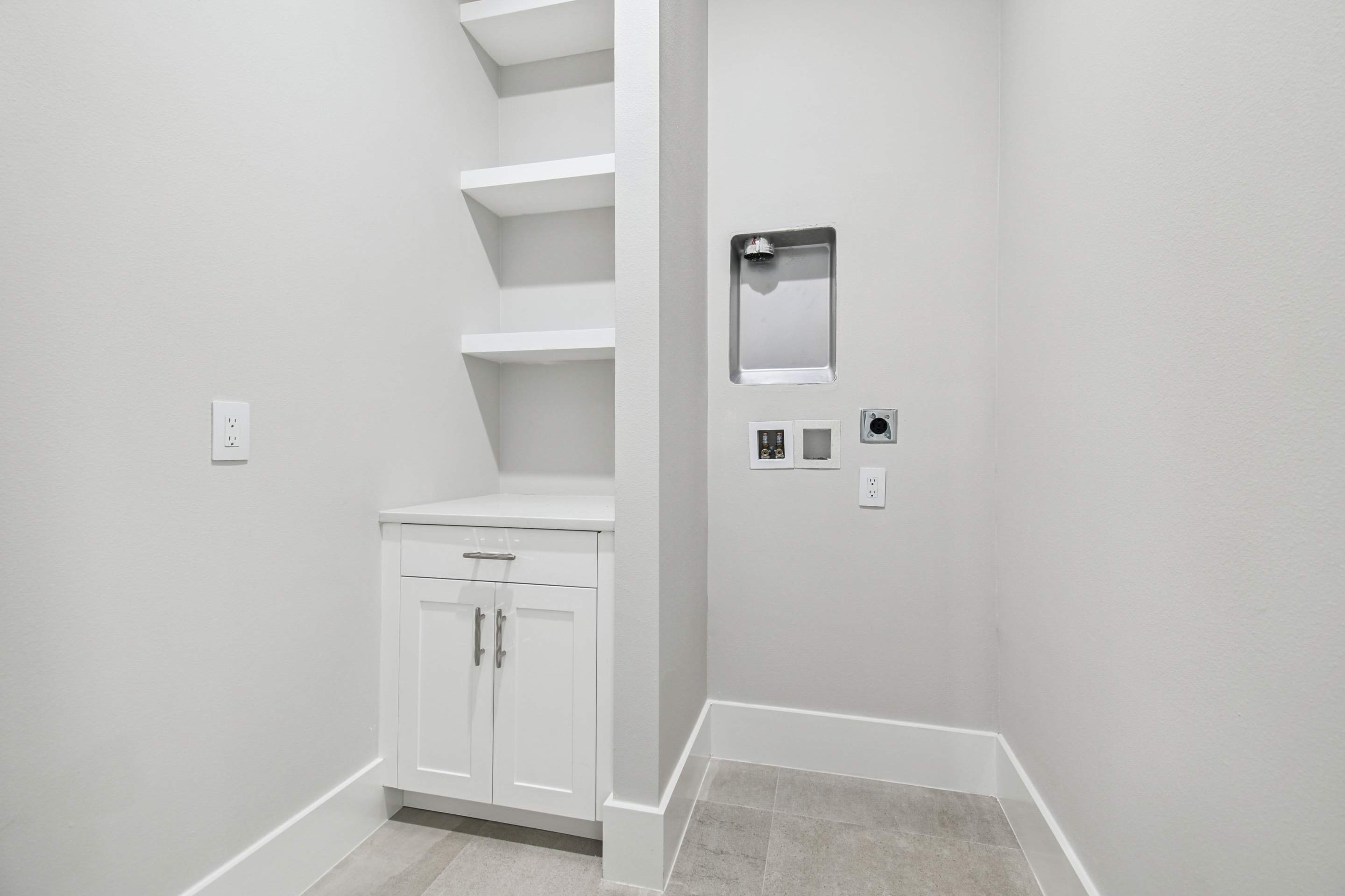 Custom Soleil by Lyons Heritage Tampa, LLC