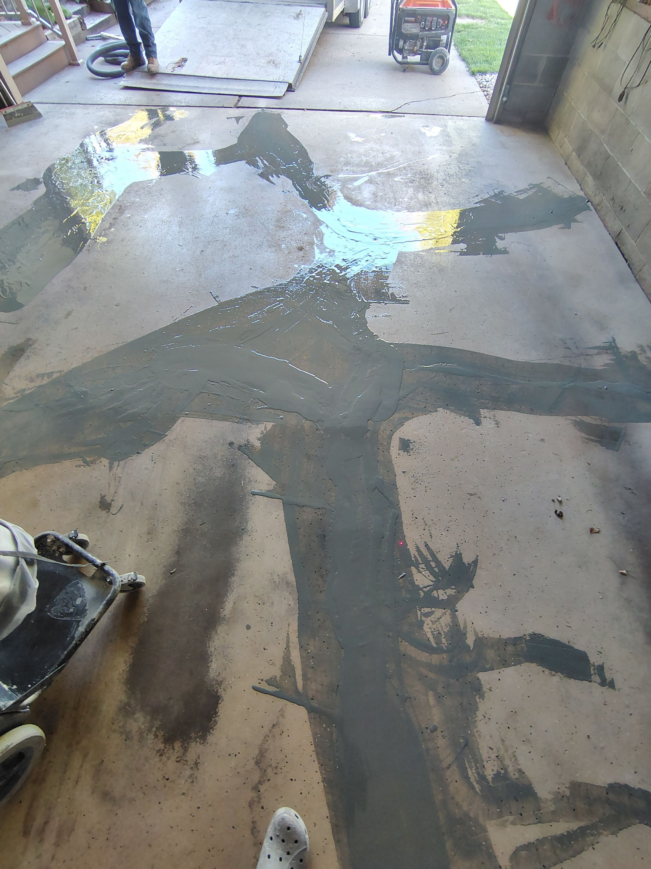 Nightfall Decorative Chip Garage Floor Coating in Luverne, Minnesota by Select Painting, Coatings & Garage Cabinets