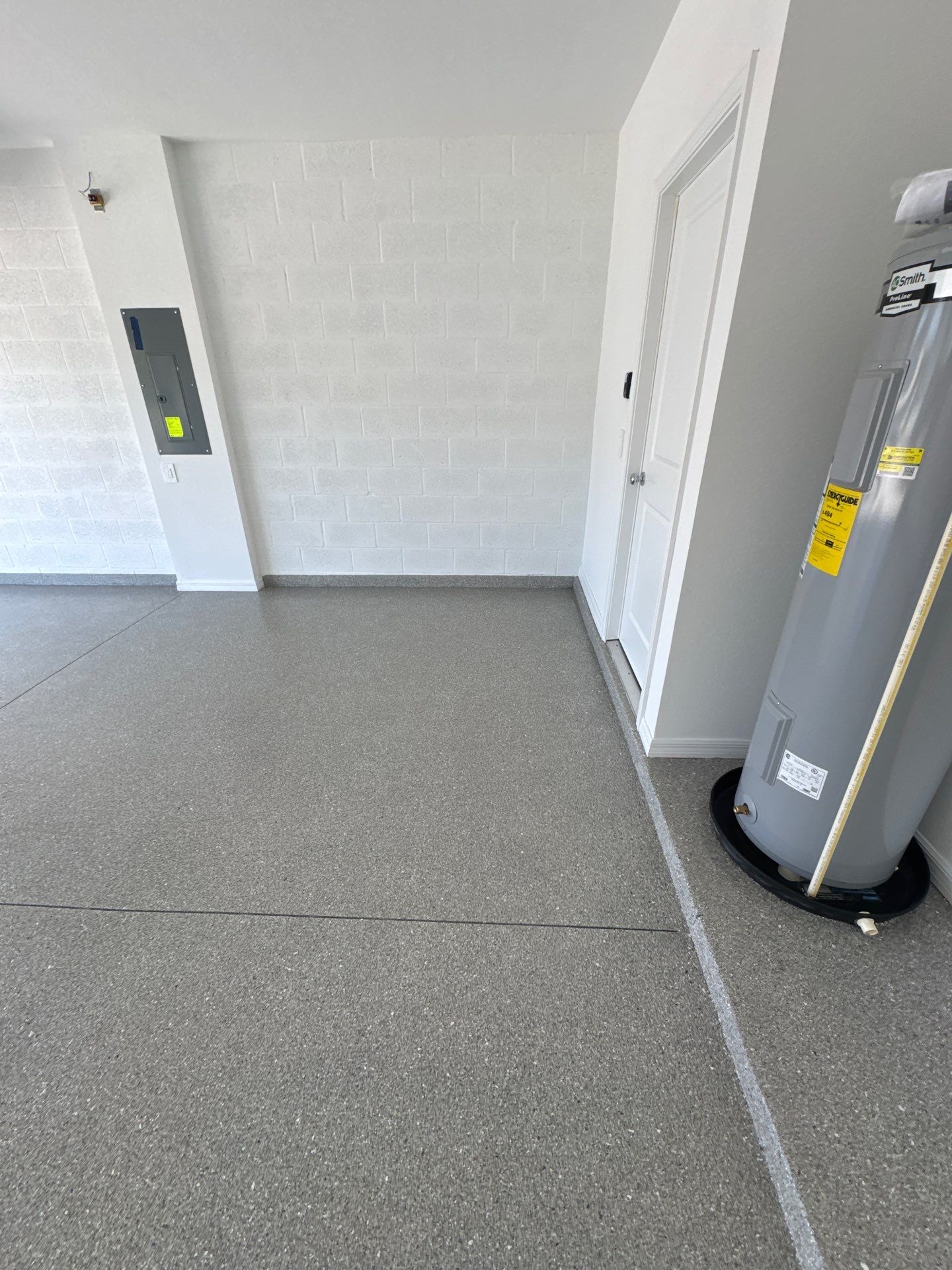 Artisanal Garage Finish: Multi-Toned 'Hybrid' Flake System by Performance Floors & Coating