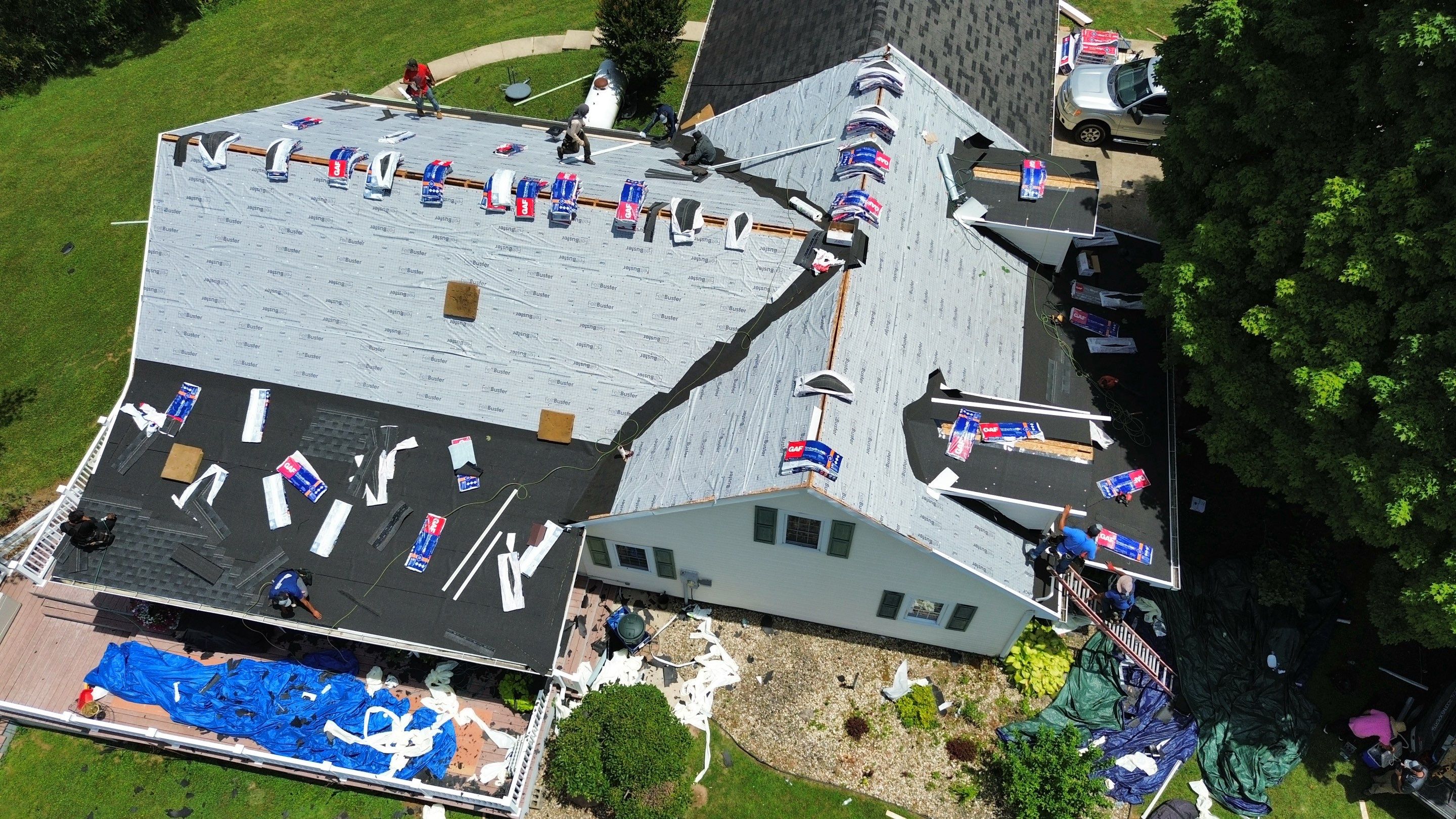 Residential Roofing Installation using Timberline HDZ Shingles - Charcoal by RoofX 