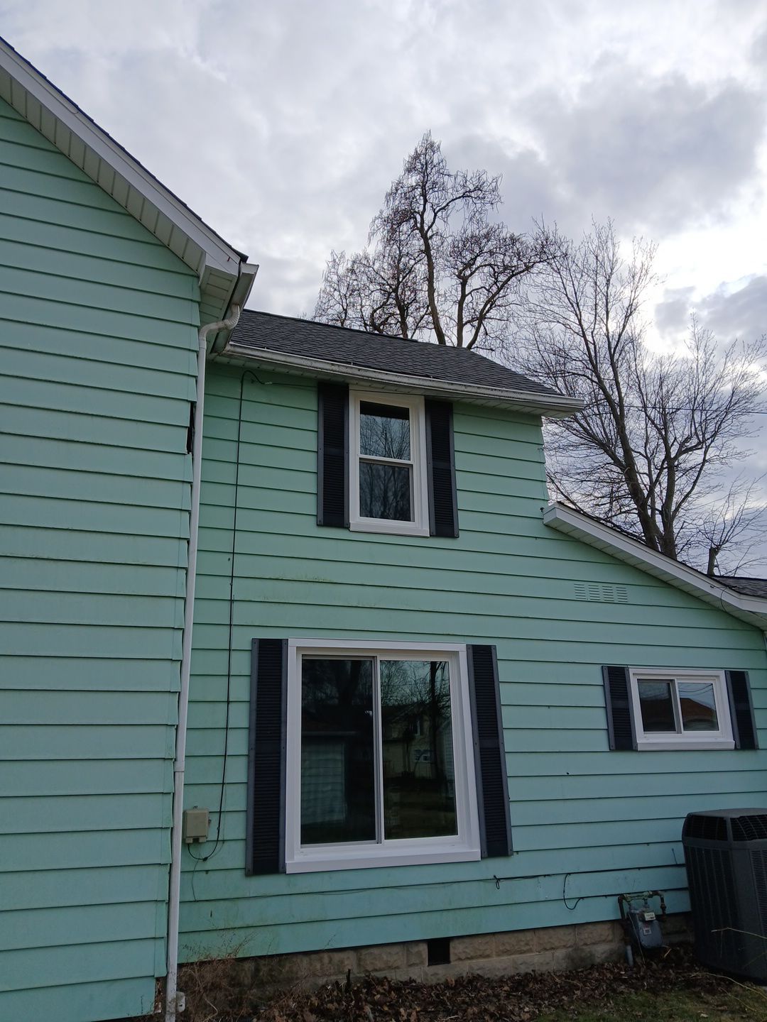 16 Replacement Window & 1 Sliding Patio Door Project - Van Wert, Oh 45891 by Window World Of Fort Wayne