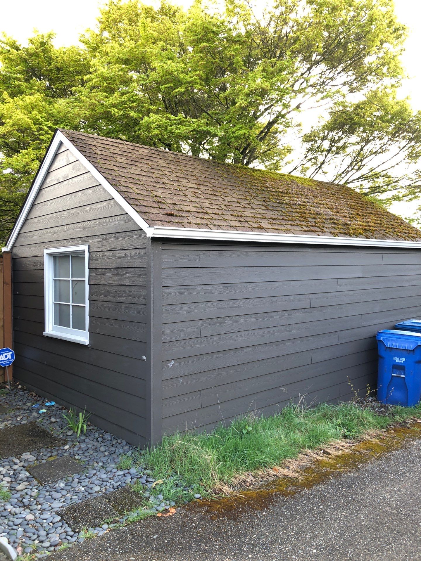 Project in Seattle by Peaks and Valleys Construction