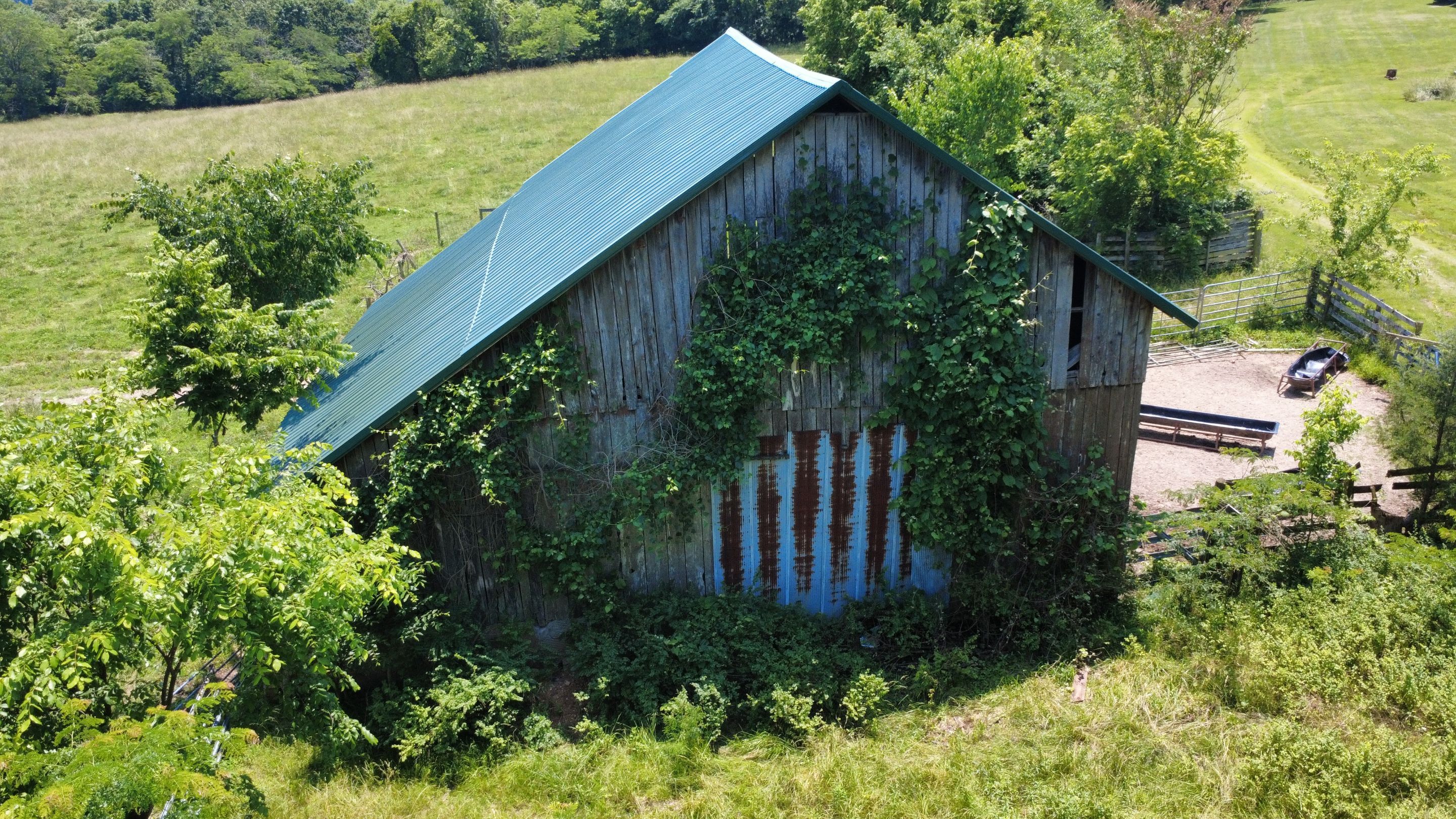 29 Gauge G-Rib Metal Roof Install - Color Evergreen  by Titan Commercial & Residential Roofing 