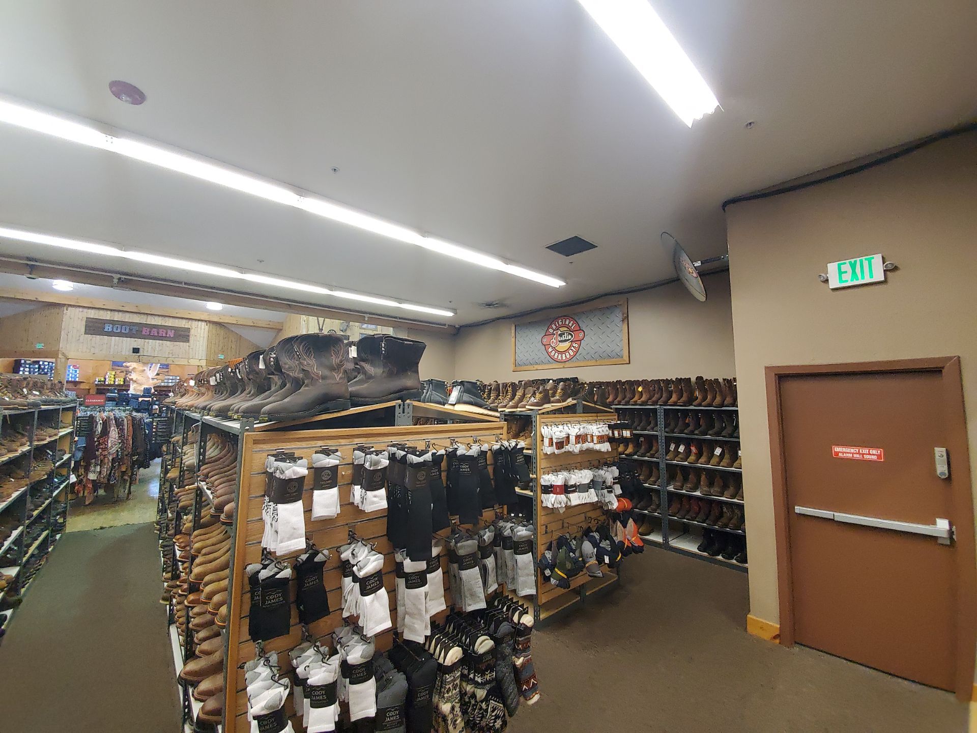 Boot Barn 0089 Bend  OR by Solis