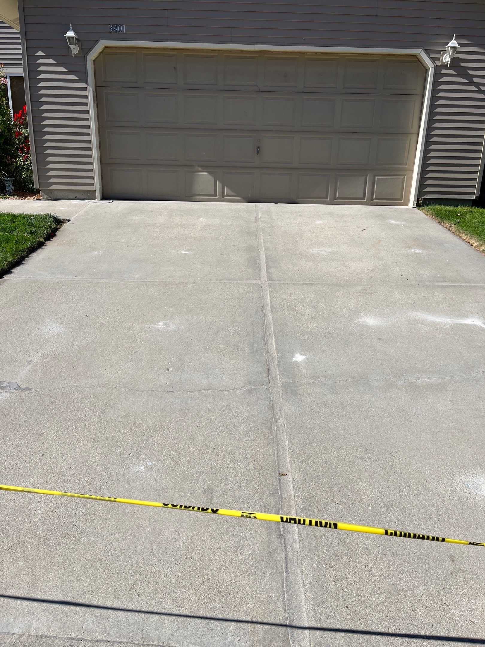 Driveway Crack Repair for Lester by Mr. Mudd Concrete
