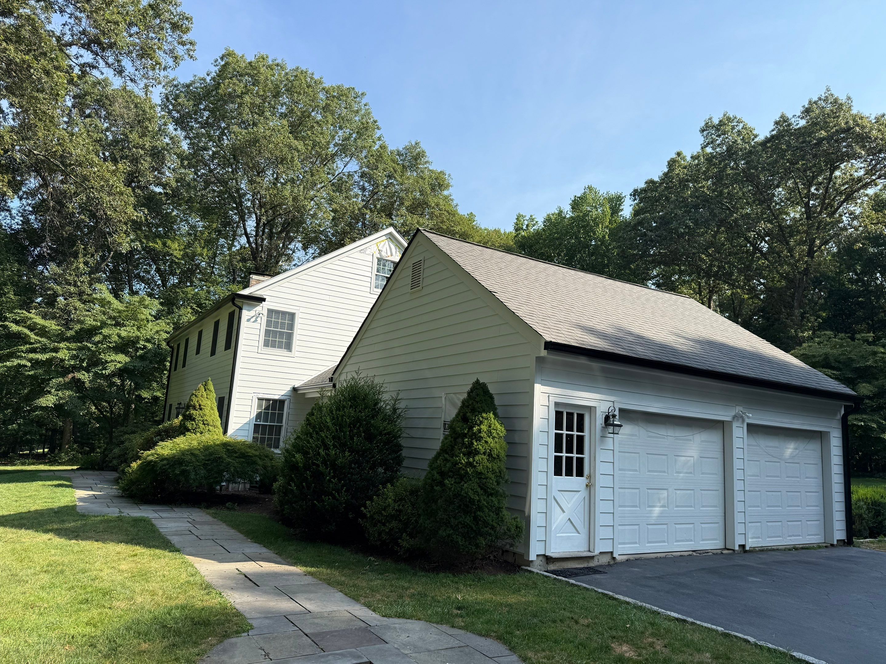 Easton CT Colonial Transformation by Ideal Siding 