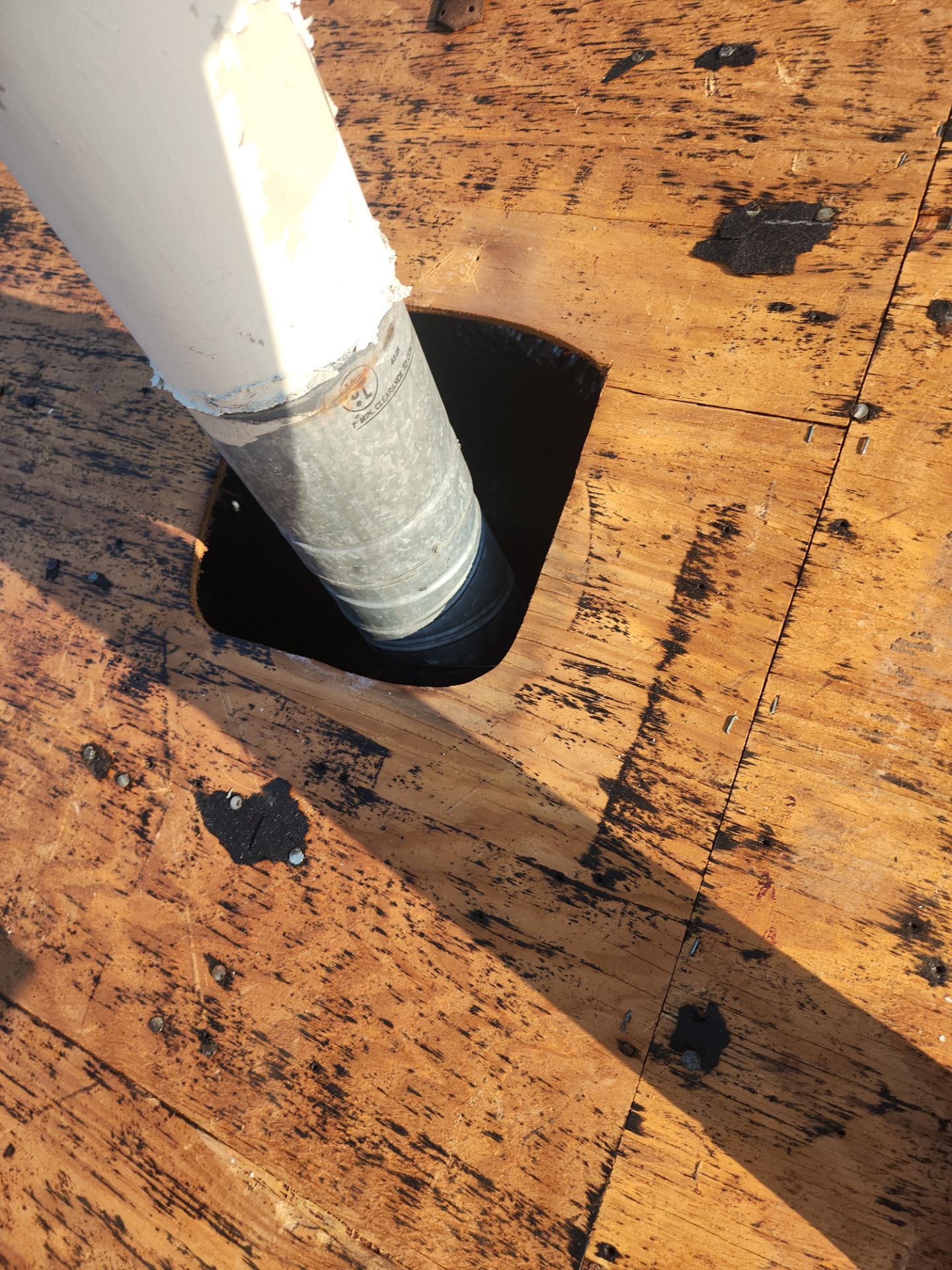 Residential Roofing Installation using Owen's Corning Duration (Lifetime) Shingles by Roof Repair Company