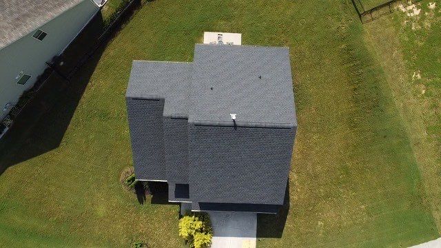 GAF Natural Shadow Charcoal by Skybird Roofing