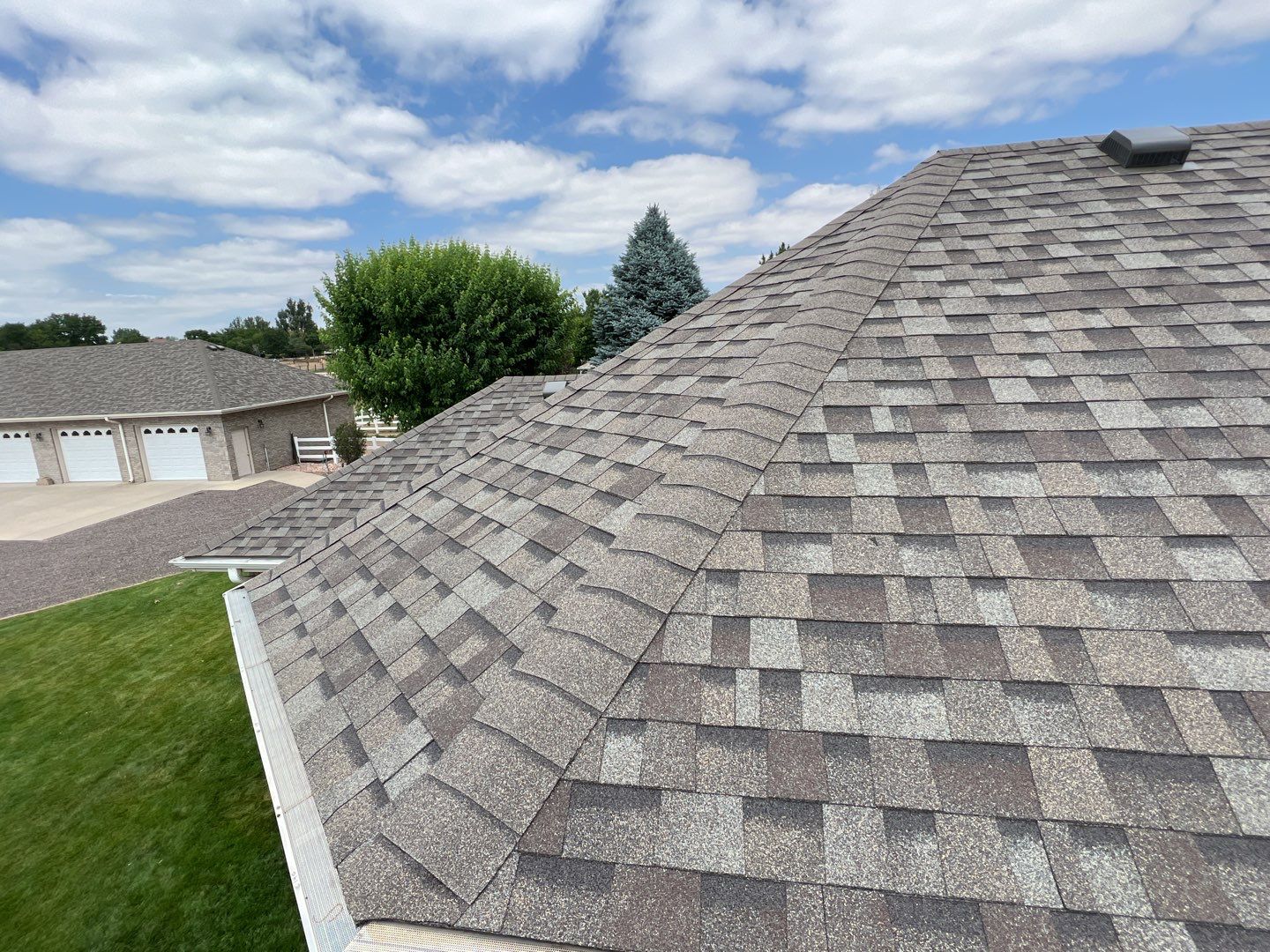 Residential Roofing Installation using Owens Corning TruDefinition - Driftwood  by A to Z Roofing
