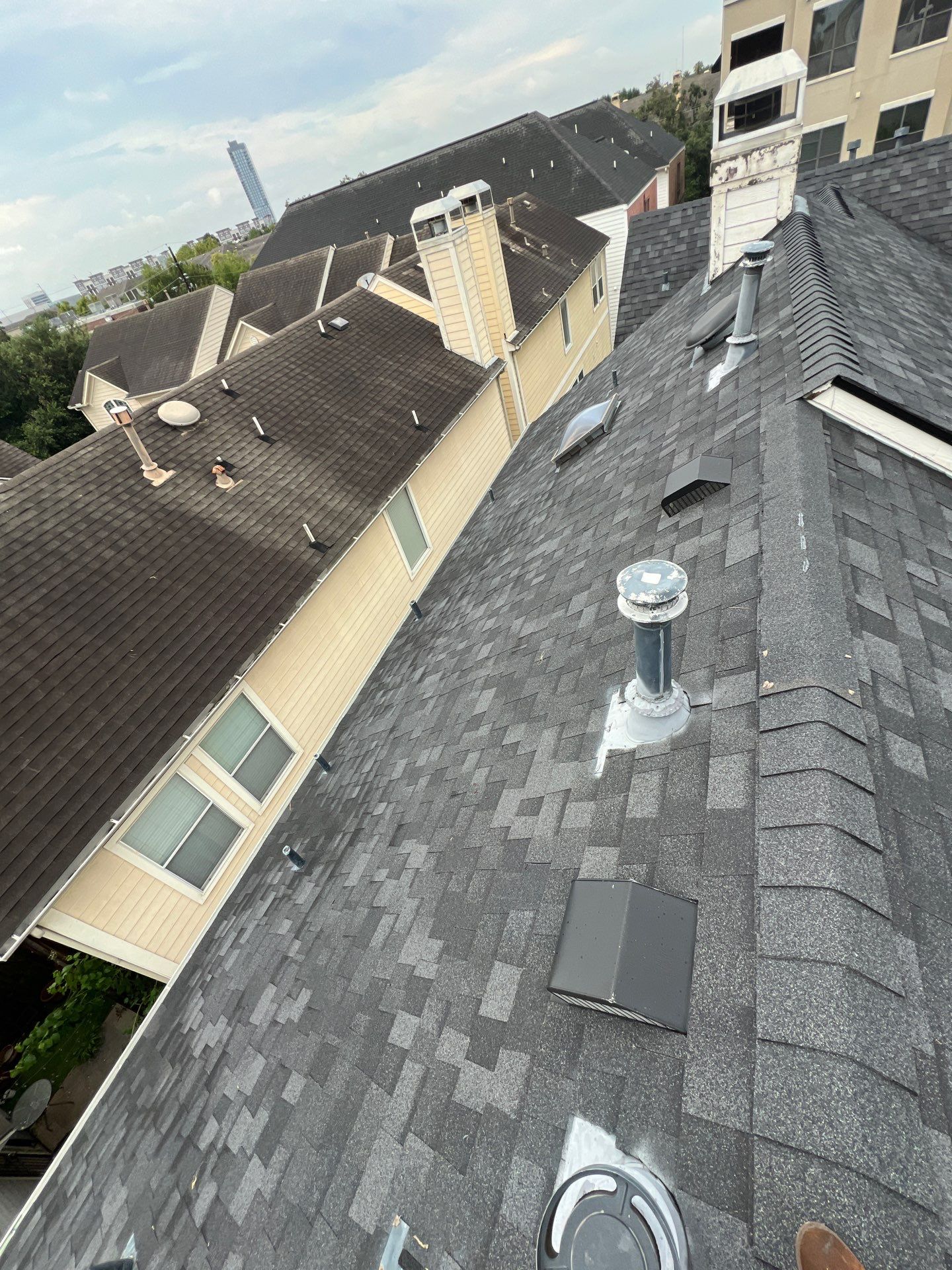 Residential Roofing Repair using Owen's Corning Duration (Lifetime) Shingles by Roof Repair Company