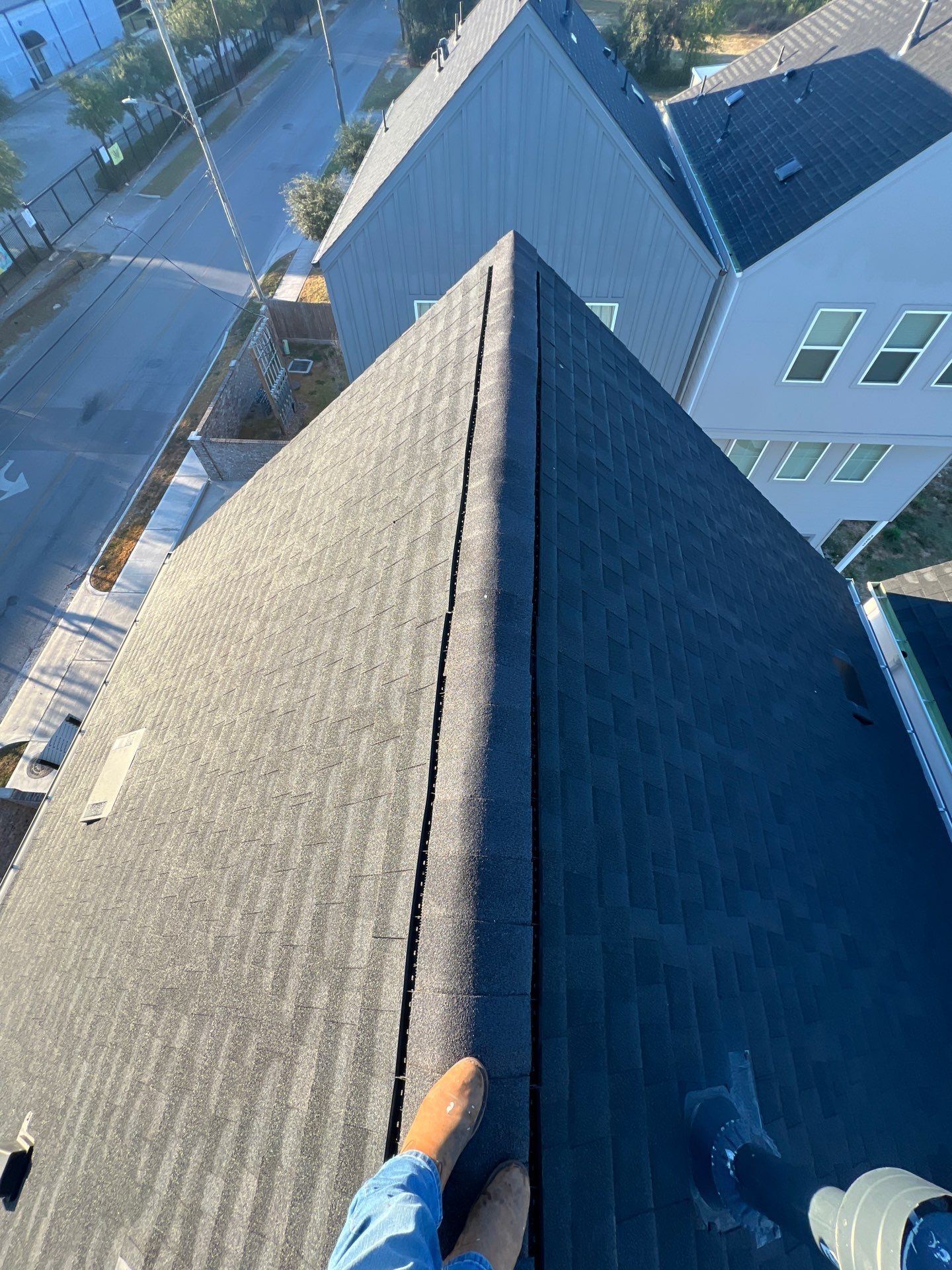 Hail Damage using Owen's Corning Duration (Lifetime) Shingles by Roof Repair Company