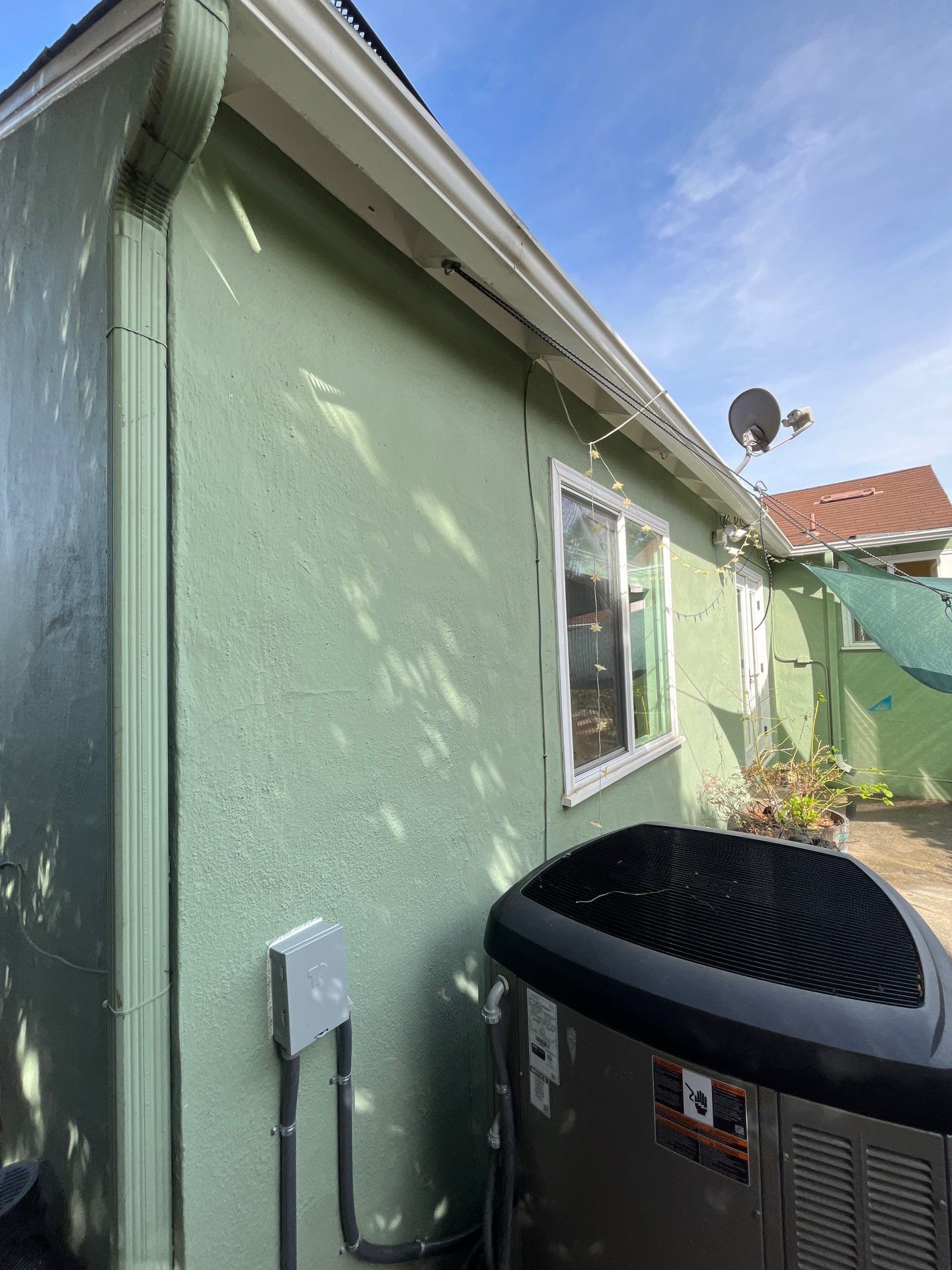 Project in Oakland by Herrera’s Bay Area Painting inc.