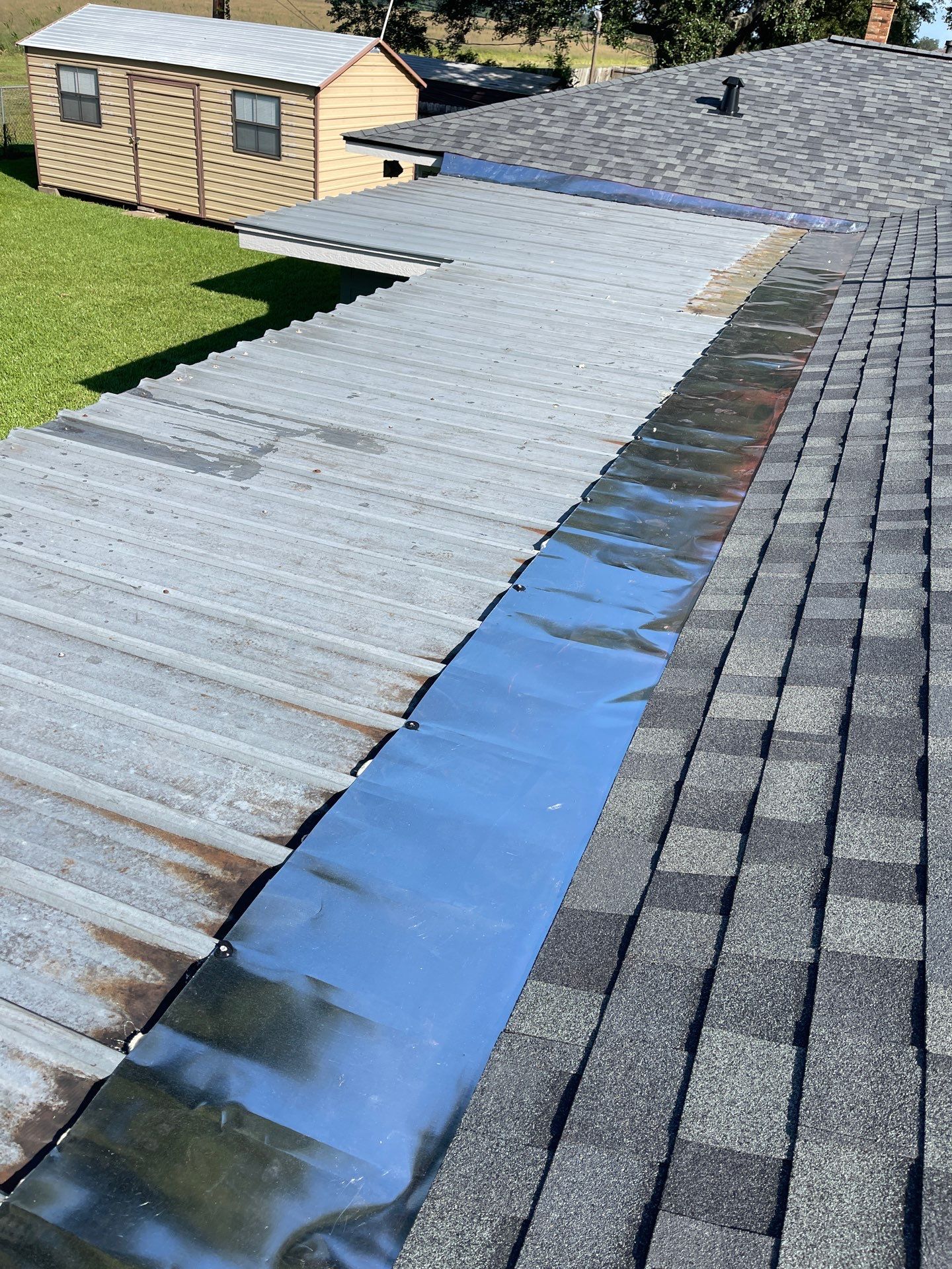 Residential Roofing Installation using Owen's Corning Duration (Lifetime) Shingles by Roof Repair Company