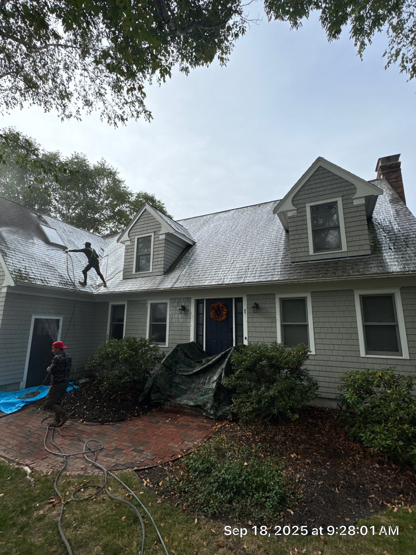 Professional Roof Cleaning in Stratham, NH – Adding Curb Appeal & Extending Roof Life by Compass exteriors