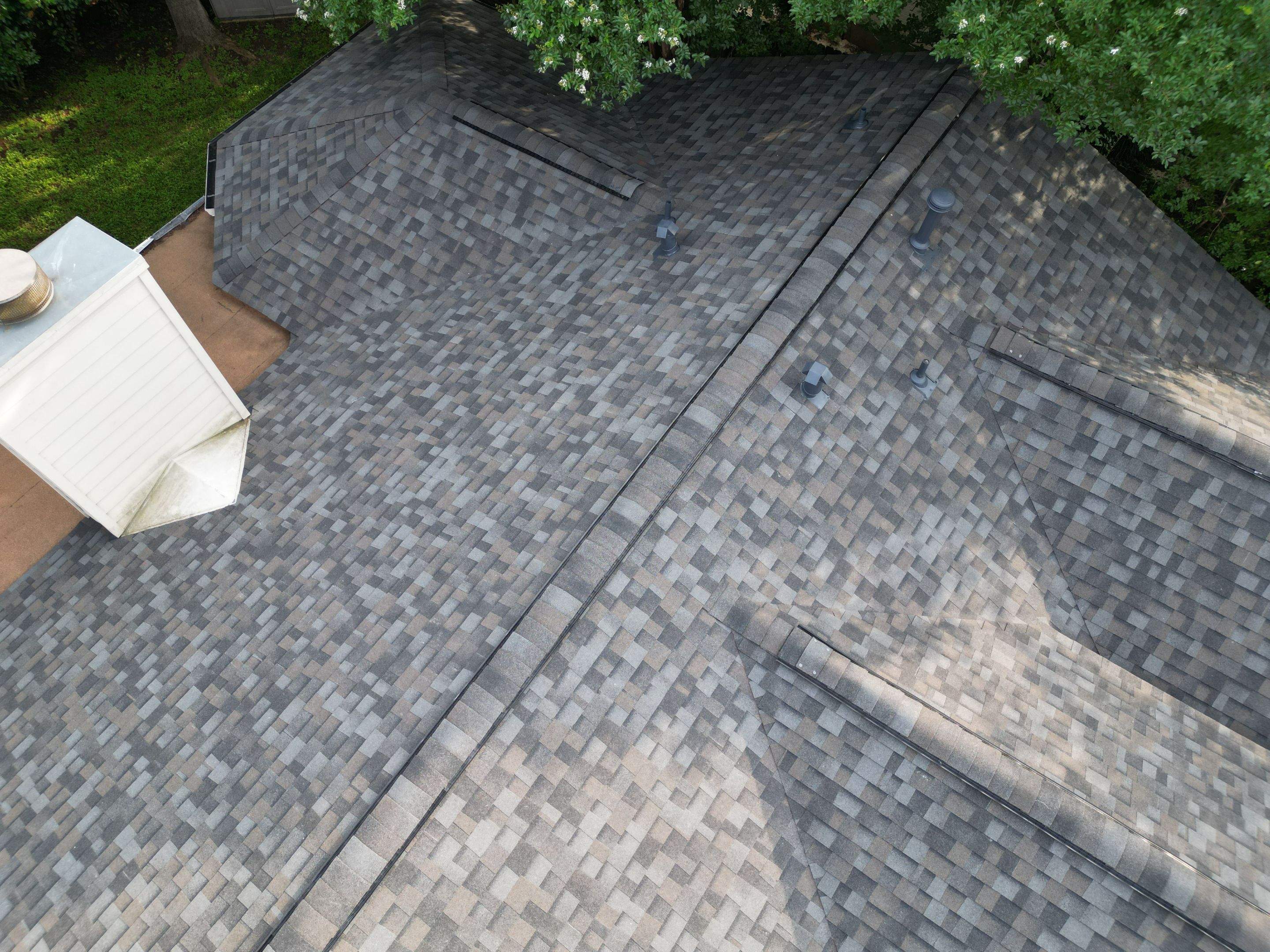 Williamsburg Gray - Owens Corning TruDefinition Duration by RoofsOnly.com