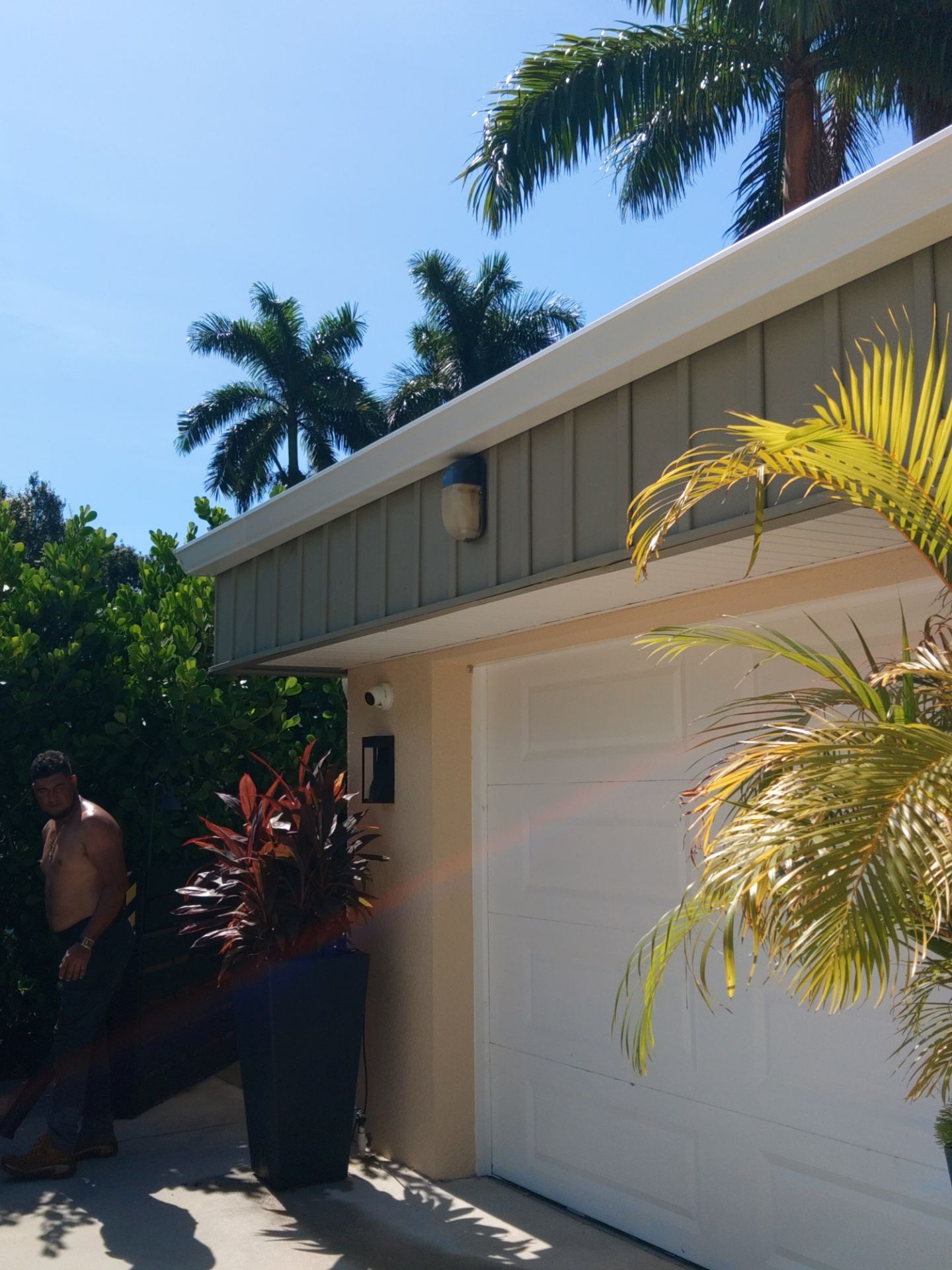 Seamless Gutters for a Luxury Finish in Fort Myers FL by Gutter Professors
