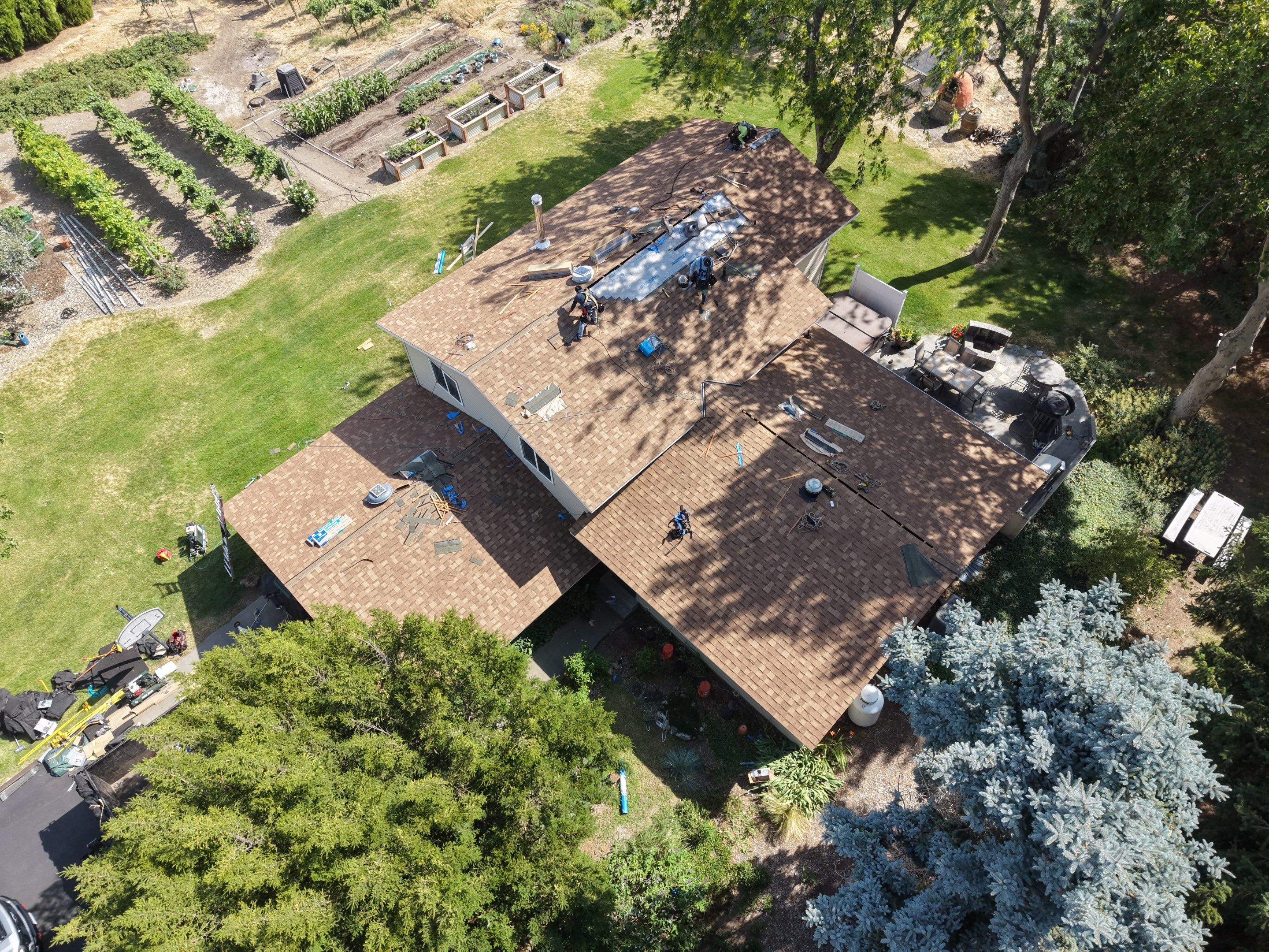 Kennewick Residential Roof Replacement With Brown Asphalt Shingles E Alhambra Rd Kennewick WA 99338 The Denali System - Certainteed Landmark® Shingle - Reshawn Shake by Alpine Roofing