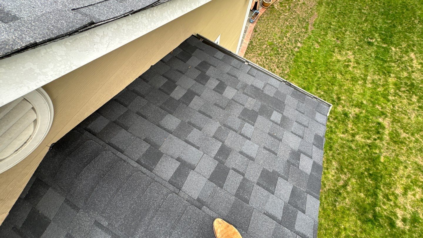 Arlington CertainTeed Landmark Pro Roof in Max Def Moire Black by RM Banning, Inc.