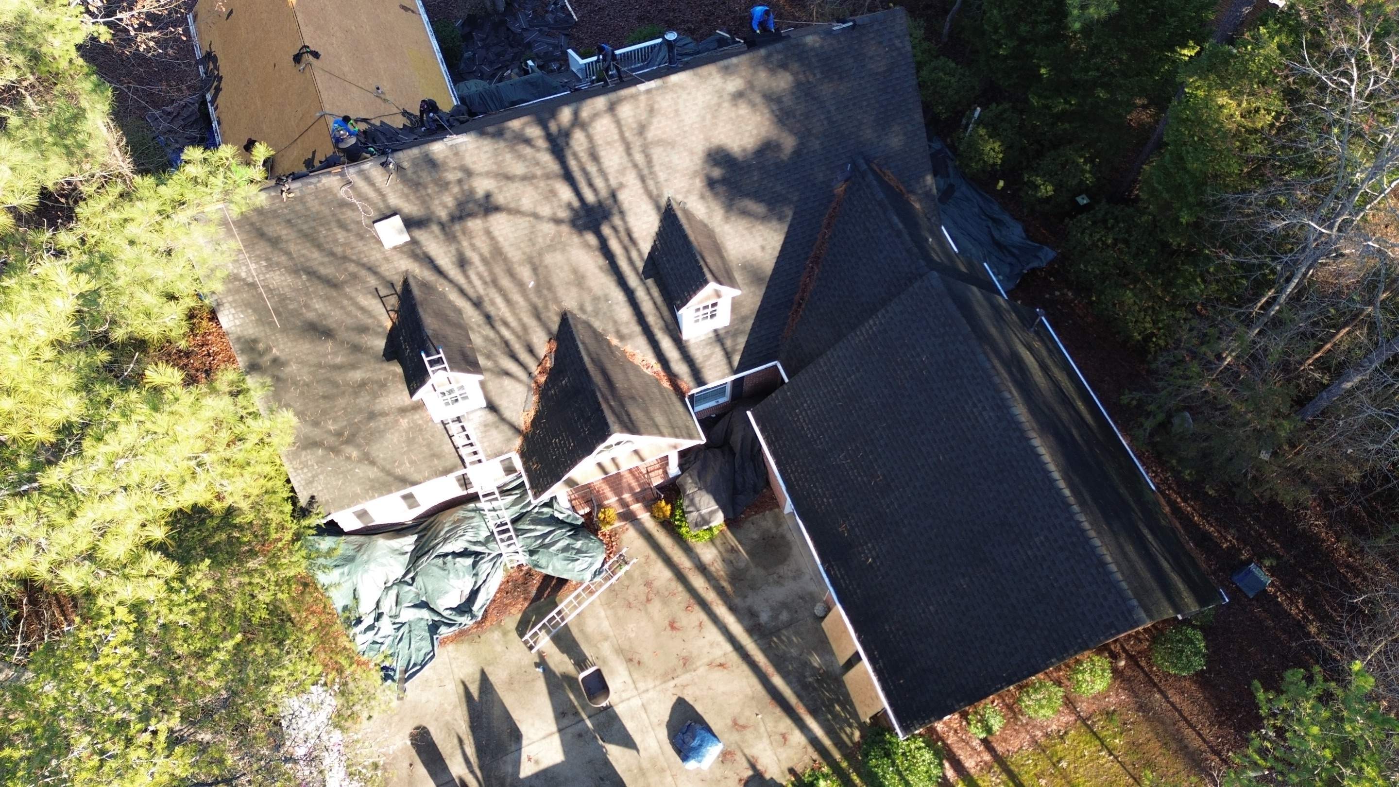 Rock Hill - Duration Williamsburg Gray by Merritt Roofing LLC